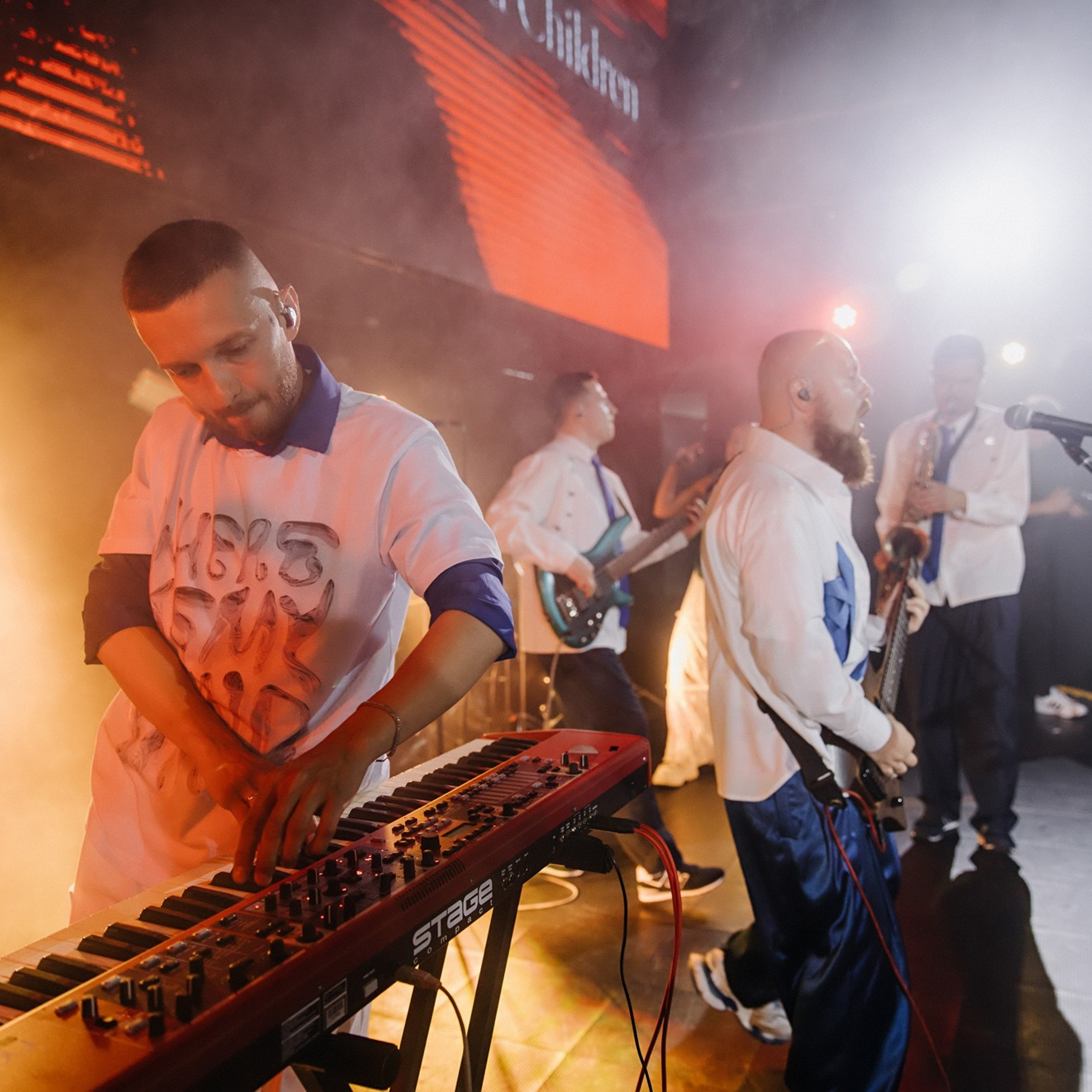 Выпускная фотосессия | Репортаж и съемка на фотозоне. Школьная съемка и создание выпускных альбомов в Нижнем Новгороде