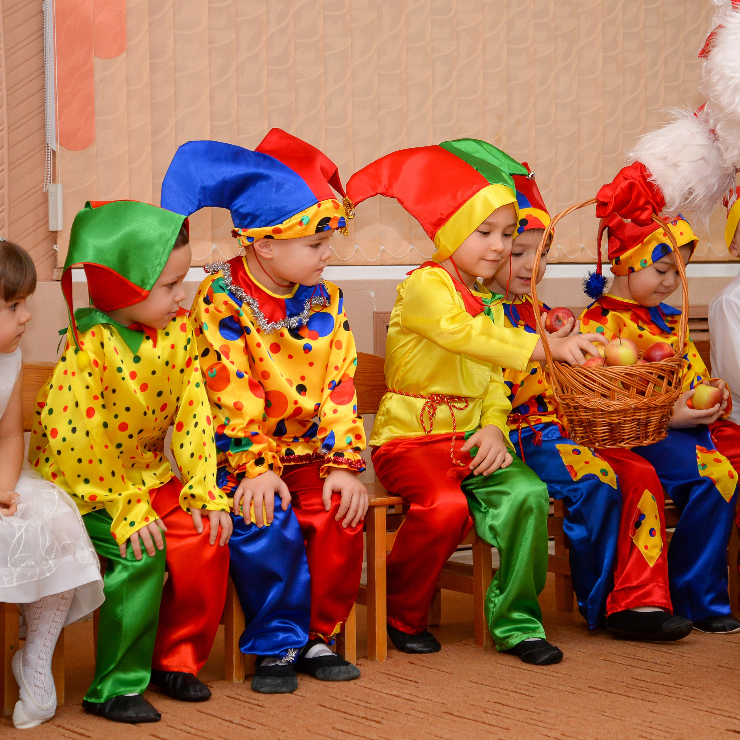 Утренники. Студия выпускных альбомов и школьной фотографии «Идея» г. Оренбург