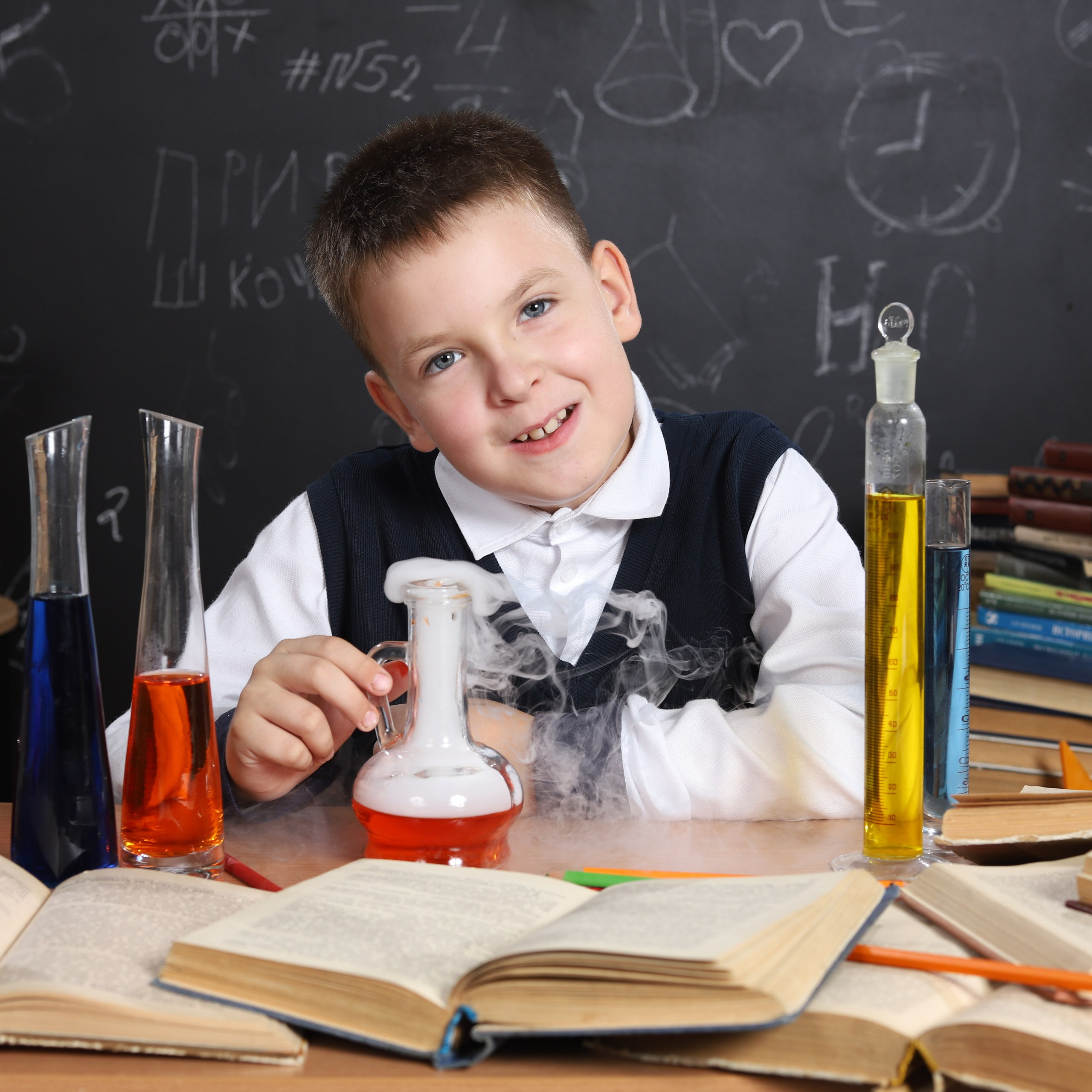 В студии. Студия выпускных альбомов и школьной фотографии «Идея» г. Оренбург