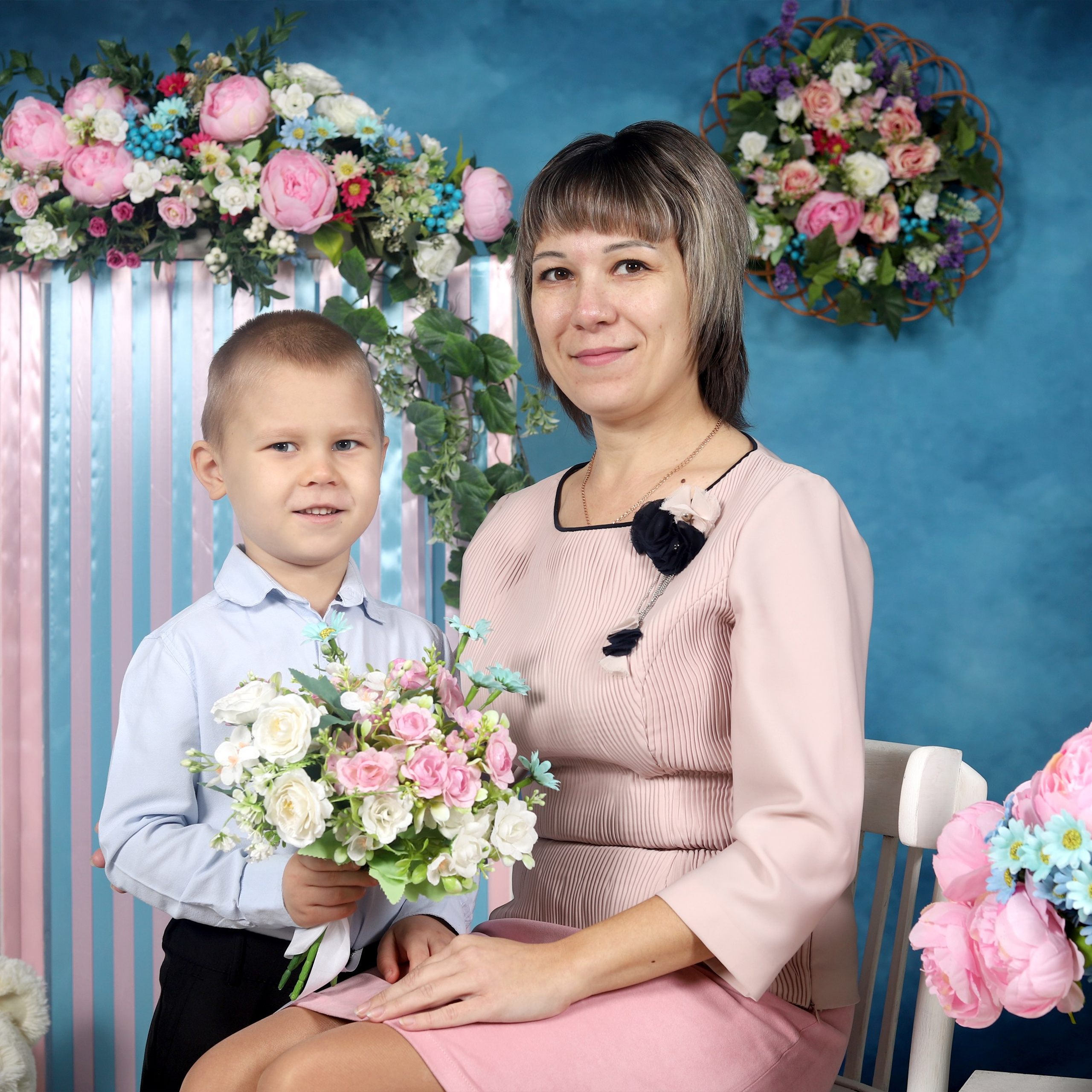 Отзывы. Студия выпускных альбомов и школьной фотографии «Идея» г. Оренбург