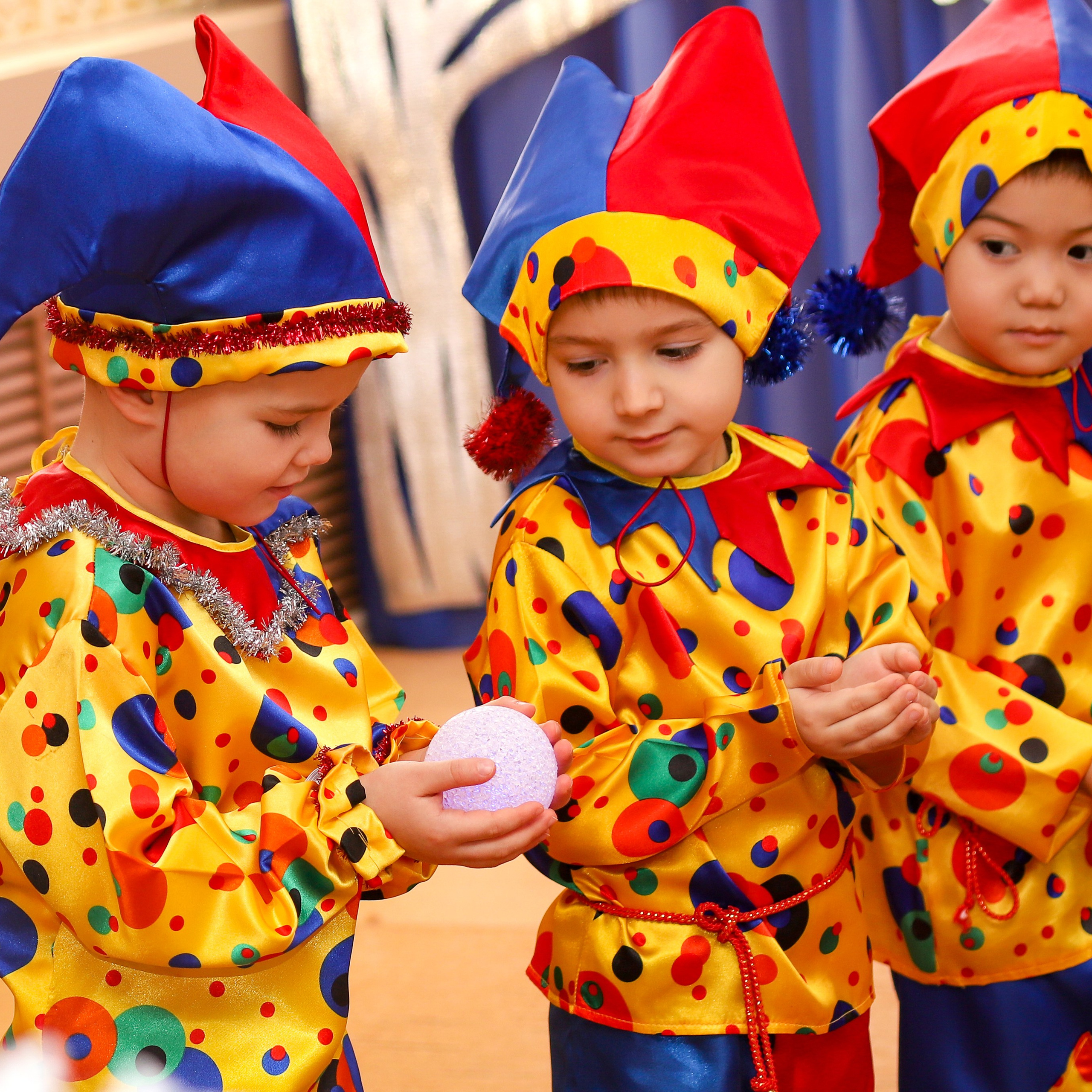 Утренники. Студия выпускных альбомов и школьной фотографии «Идея» г. Оренбург