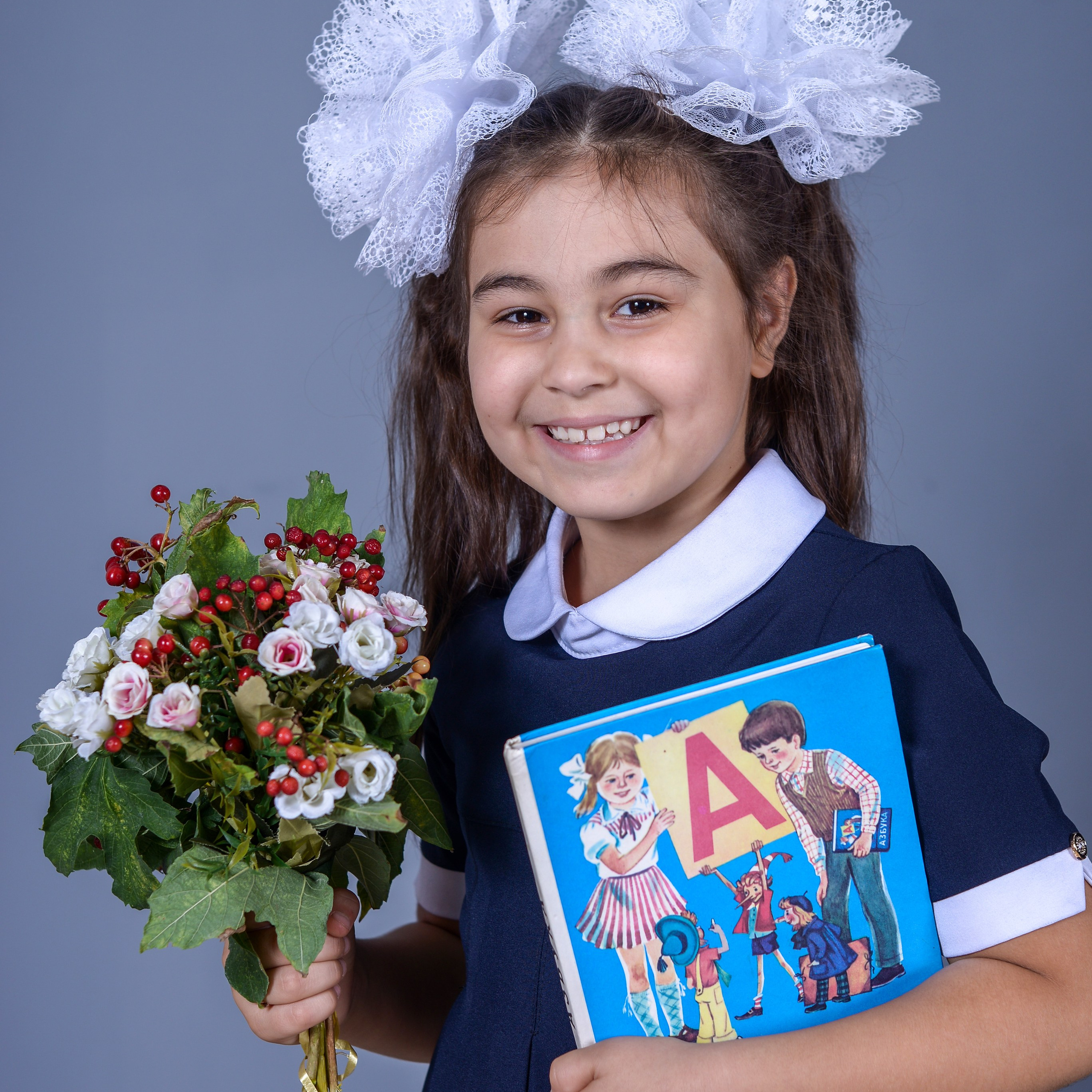 В студии. Студия выпускных альбомов и школьной фотографии «Идея» г. Оренбург