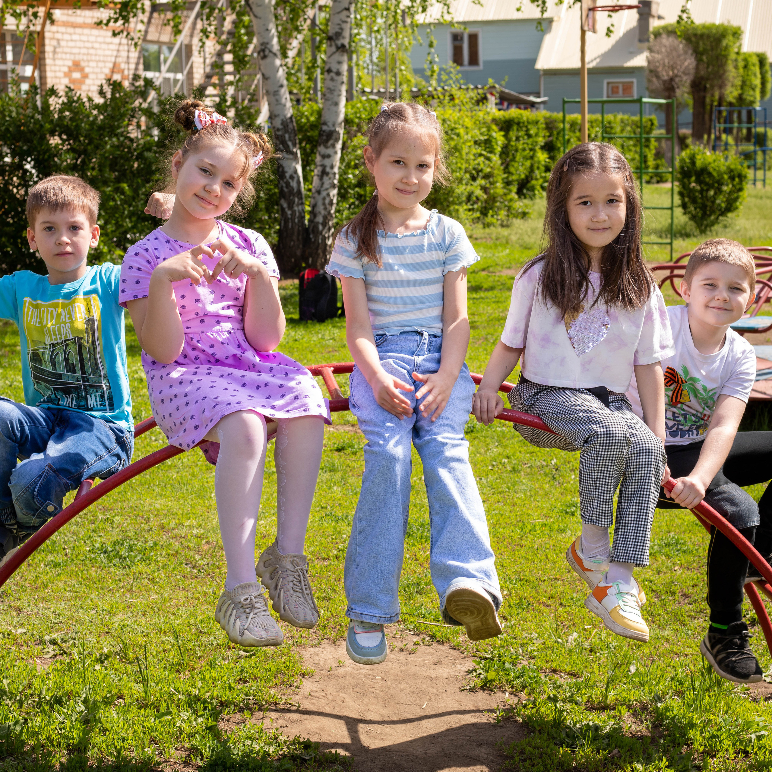 Мои лучшие друзья. Студия выпускных альбомов и школьной фотографии «Идея» г. Оренбург