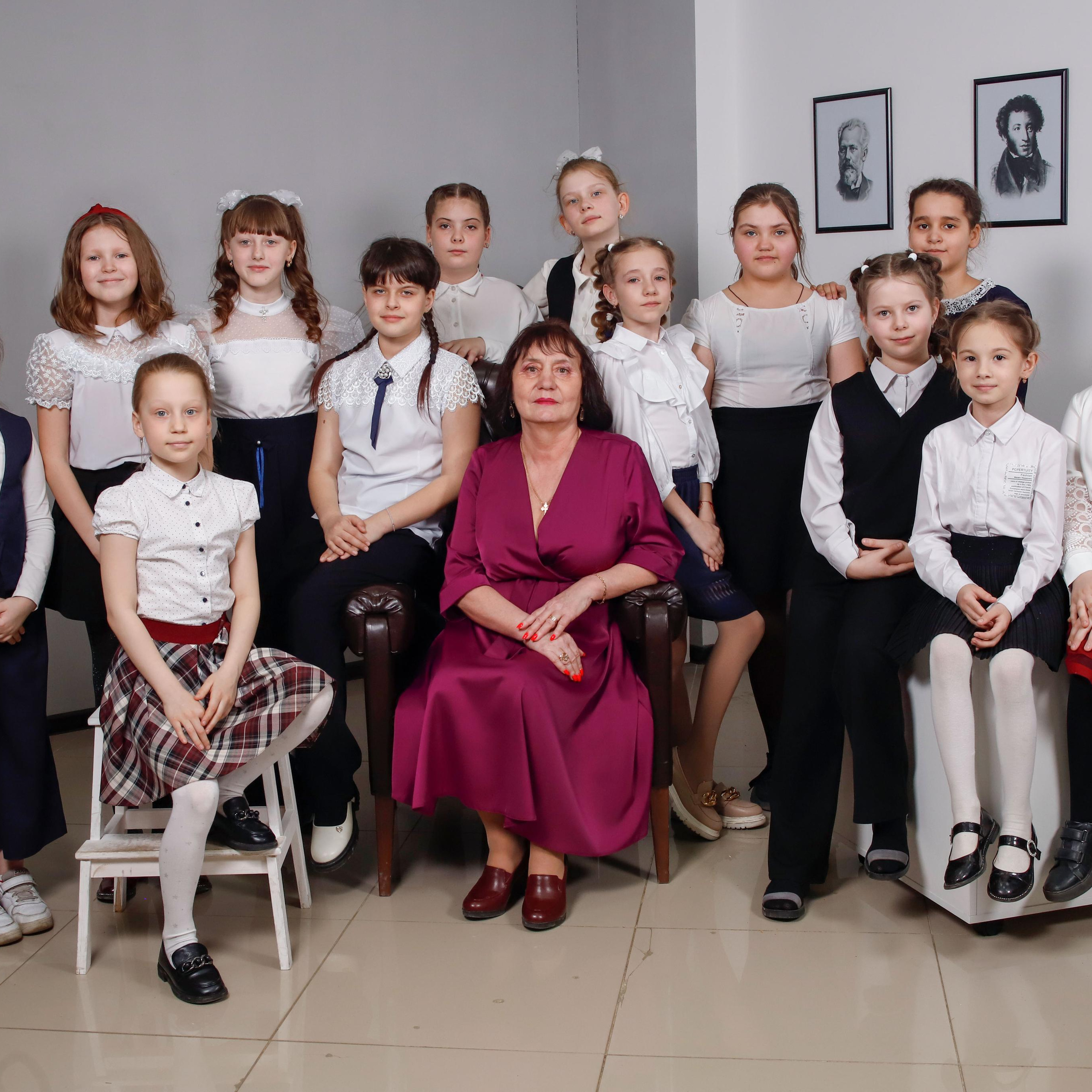 Школьная жизнь. Студия выпускных альбомов и школьной фотографии «Идея» г. Оренбург