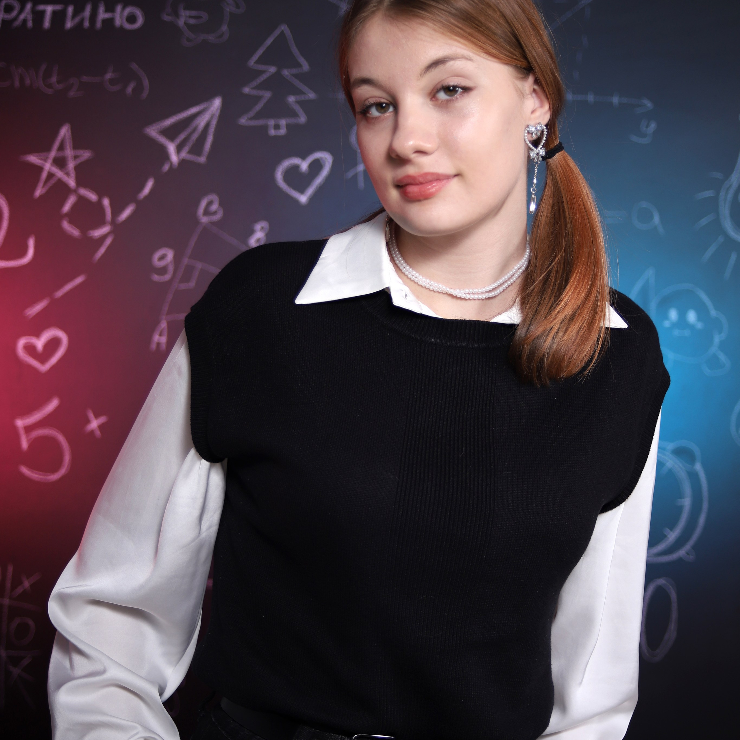 В студии. Студия выпускных альбомов и школьной фотографии «Идея» г. Оренбург