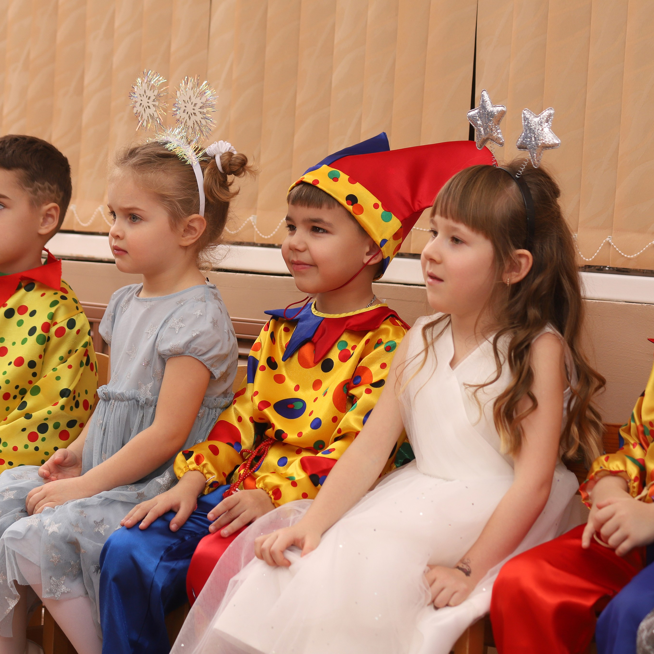 Утренники. Студия выпускных альбомов и школьной фотографии «Идея» г. Оренбург