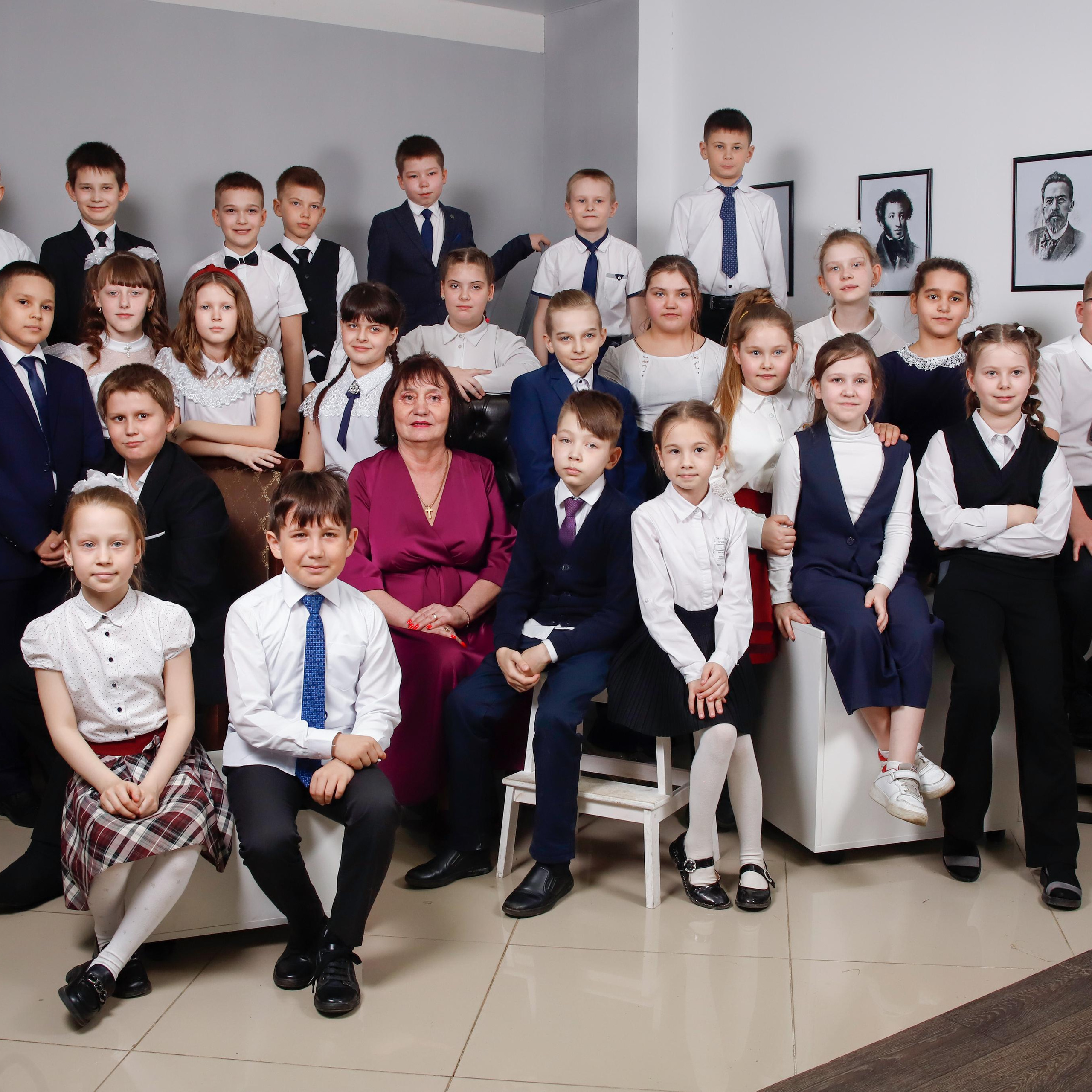 Школьная жизнь. Студия выпускных альбомов и школьной фотографии «Идея» г. Оренбург