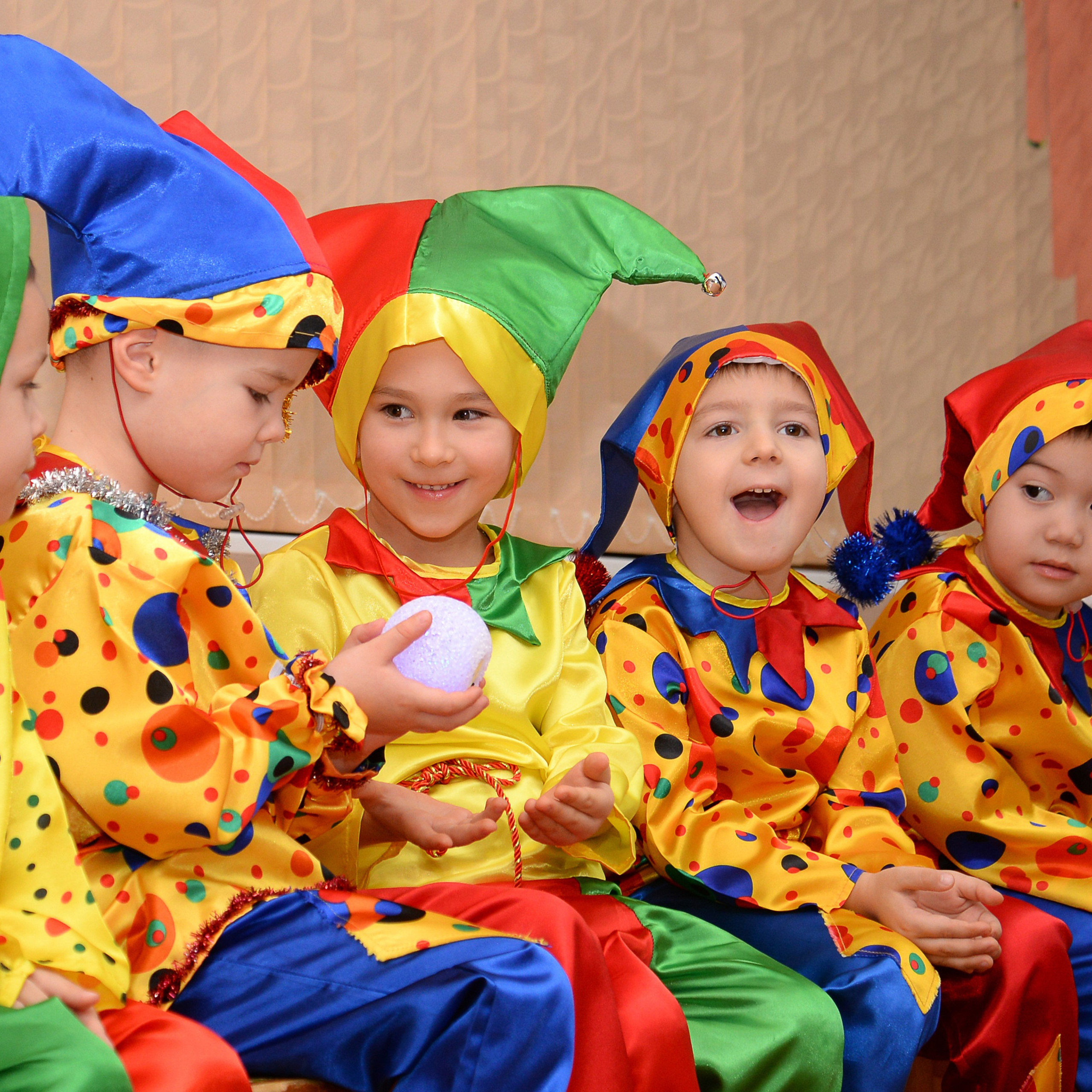 Утренники. Студия выпускных альбомов и школьной фотографии «Идея» г. Оренбург