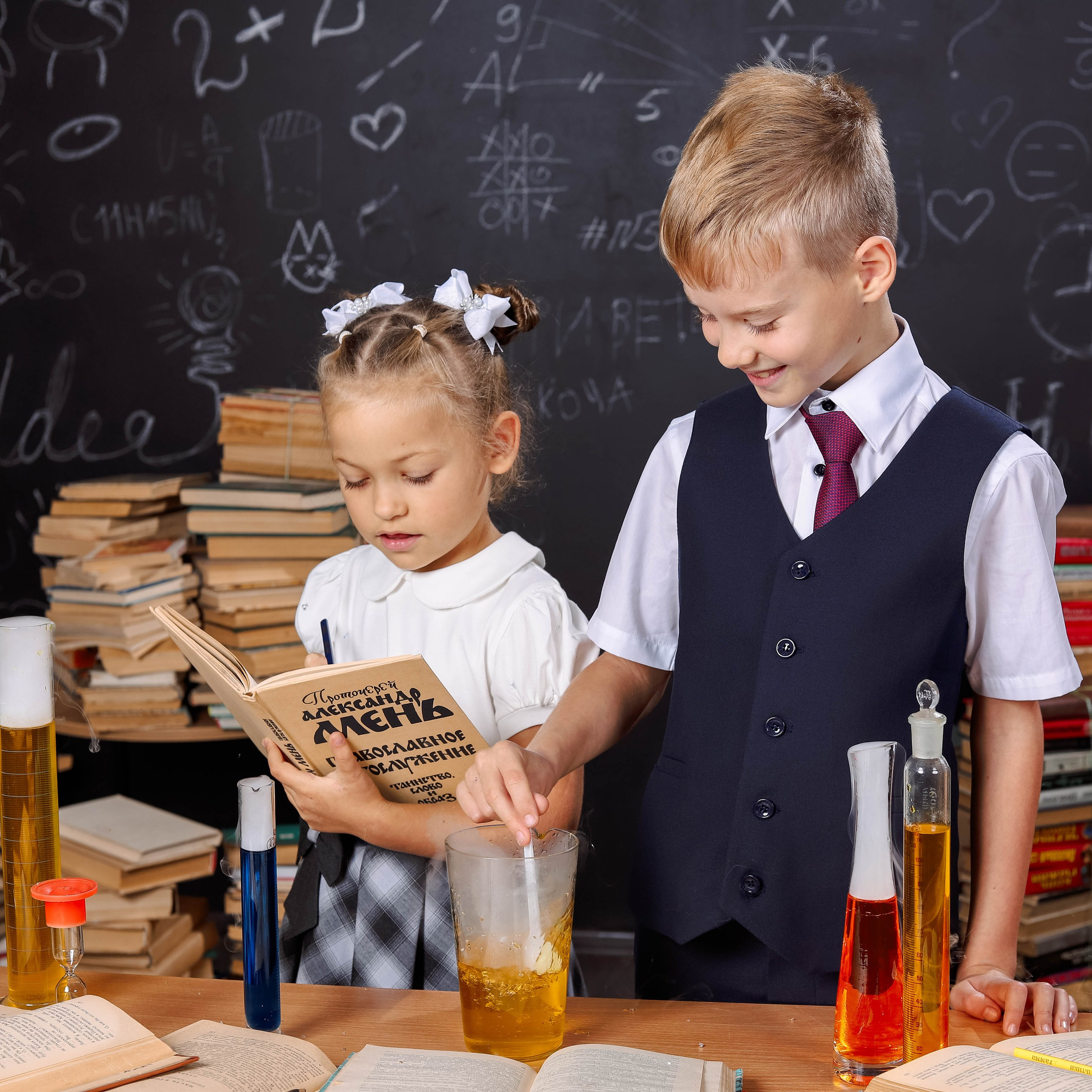 Творческие проекты. Студия выпускных альбомов и школьной фотографии «Идея» г. Оренбург