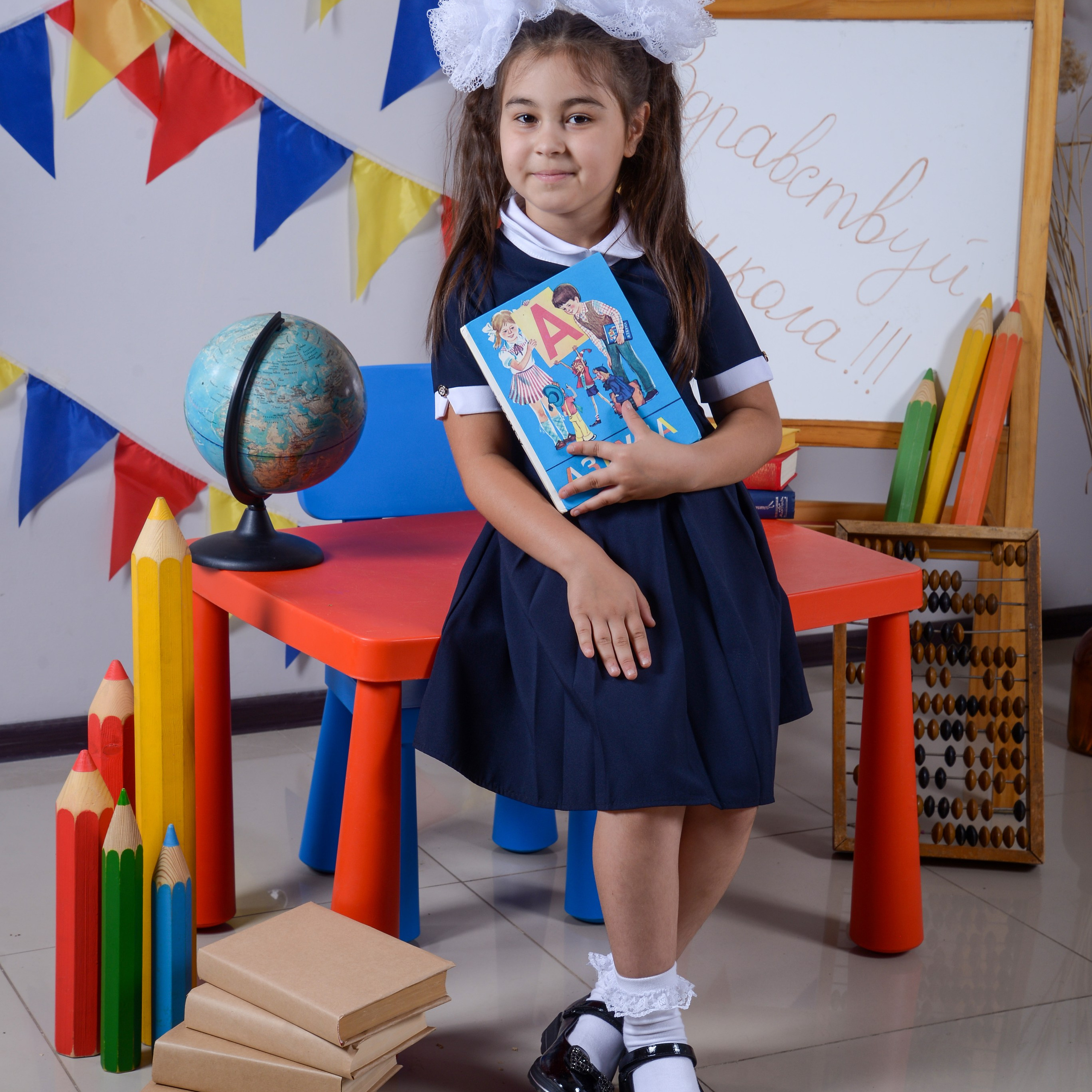 В студии. Студия выпускных альбомов и школьной фотографии «Идея» г. Оренбург