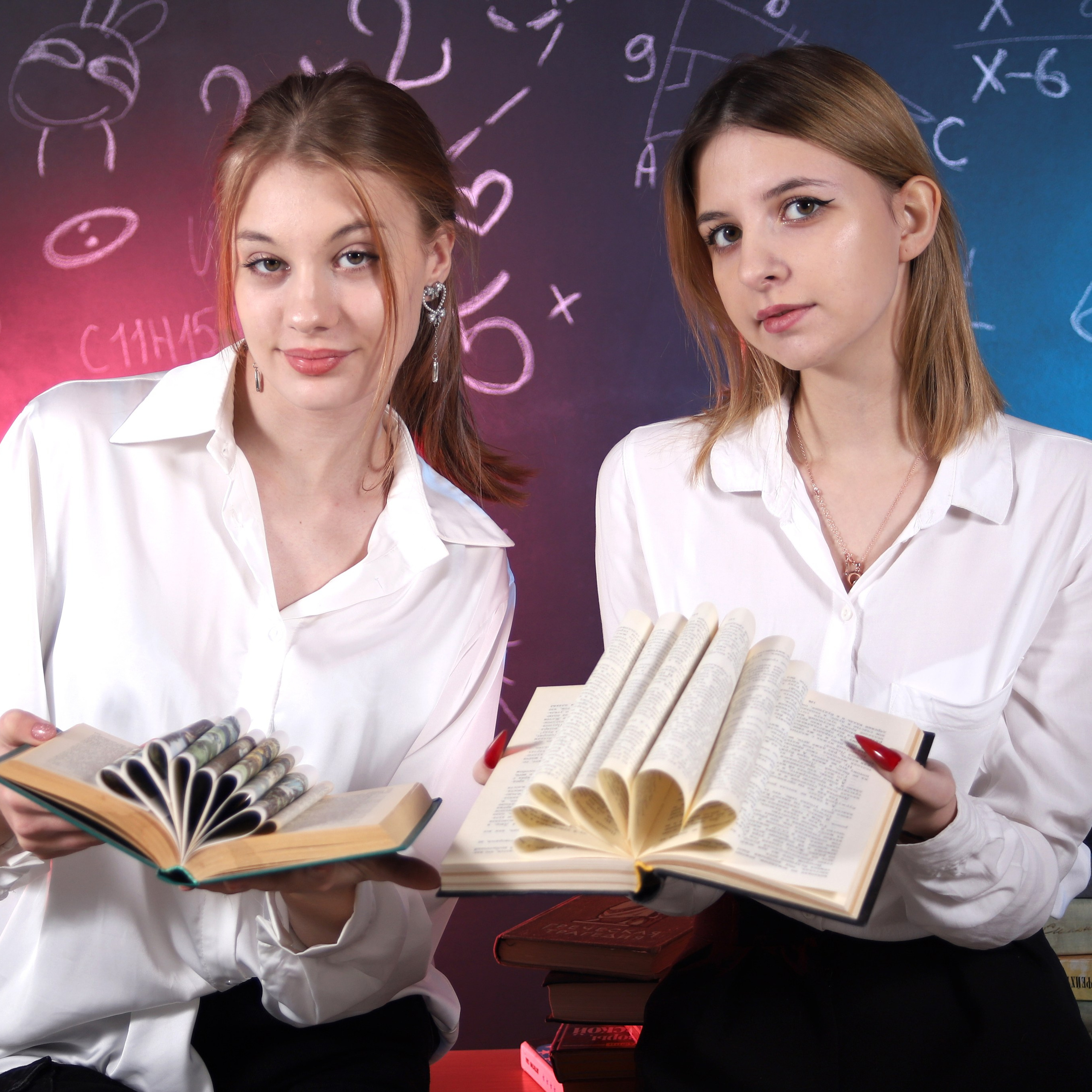 В студии. Студия выпускных альбомов и школьной фотографии «Идея» г. Оренбург