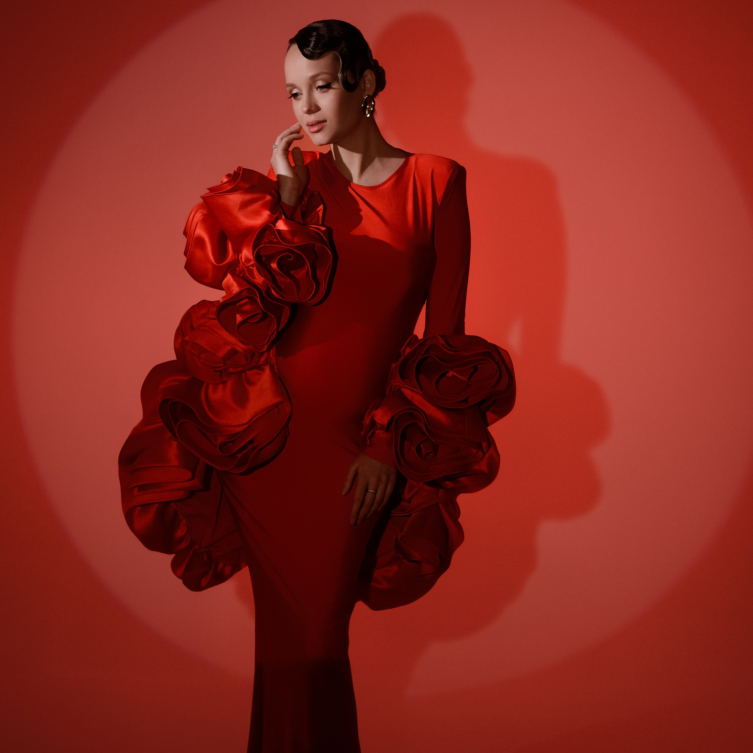 Красное платье и&nbsp;накидка 42-48 + ткань