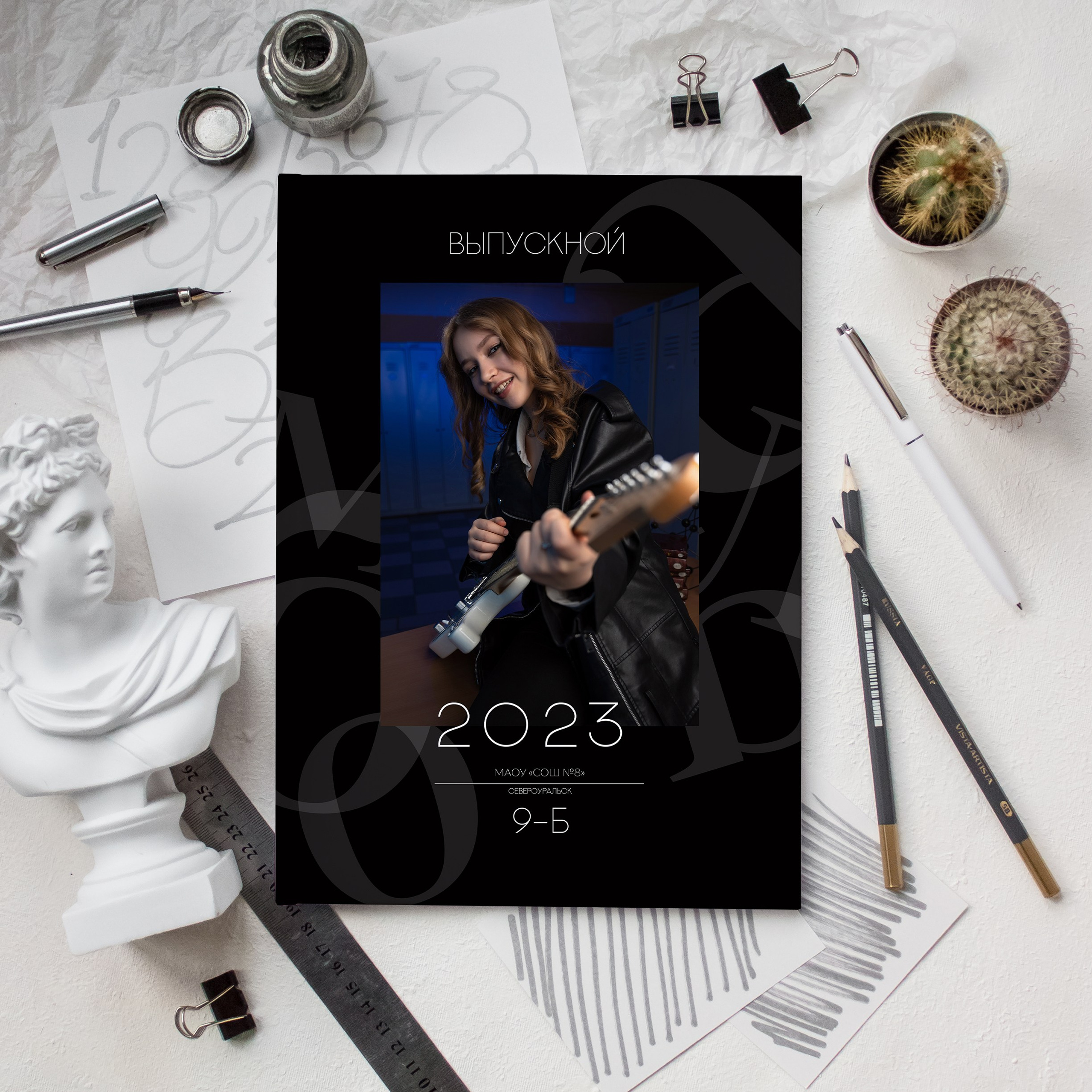 Альбомы 9-11 класс. Свадебный и школьный фотограф в Североуральске Иванов Андрей