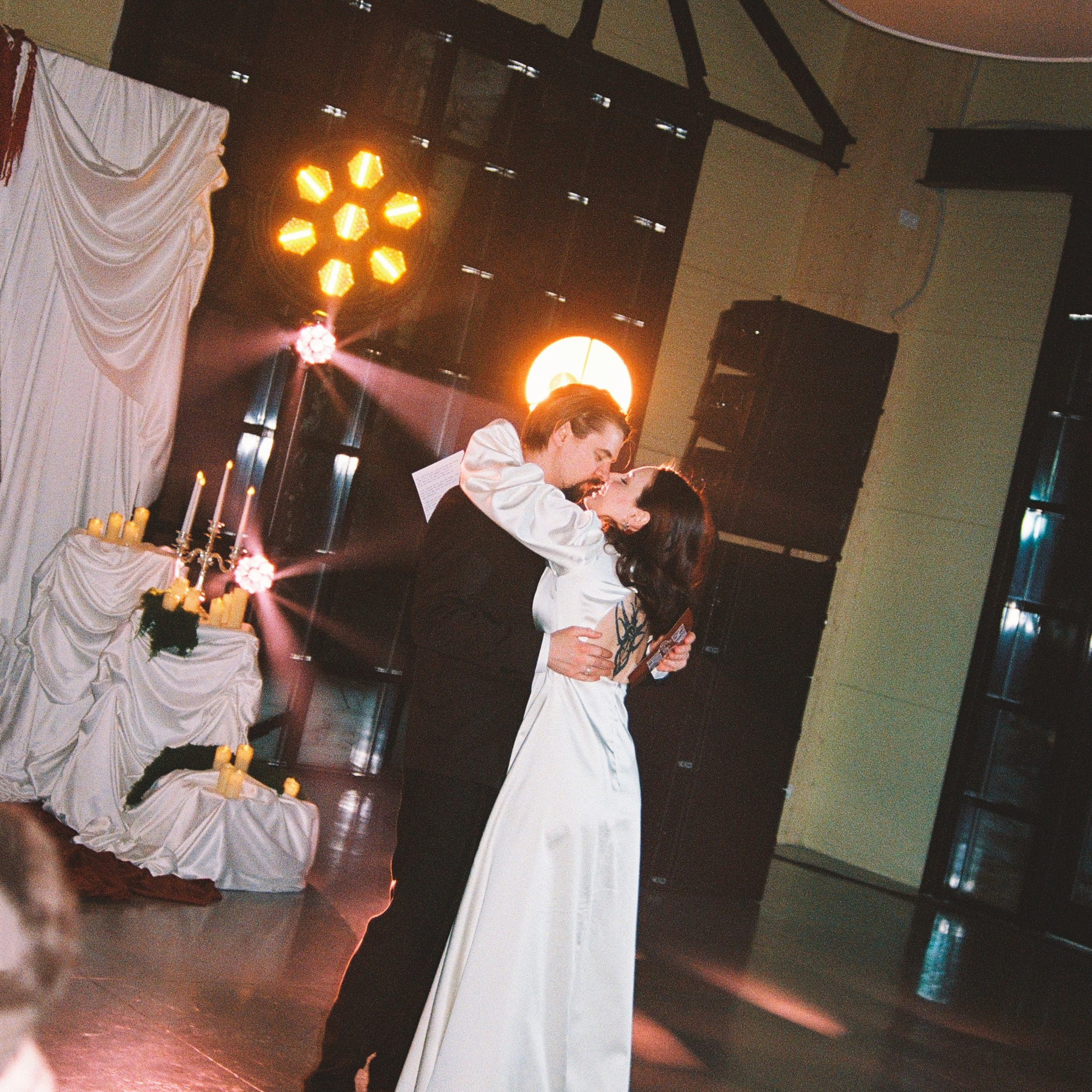 Егор и Даша, Екатеринбург. Ваш фотограф в Екатеринбурге Бурлакова Арина