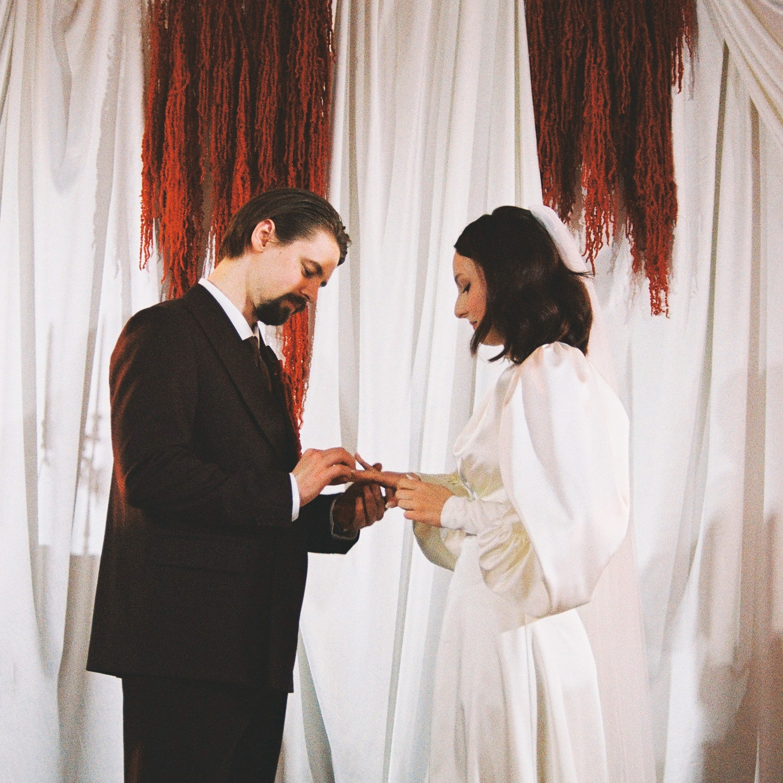 Егор и Даша, Екатеринбург. Ваш фотограф в Екатеринбурге Бурлакова Арина