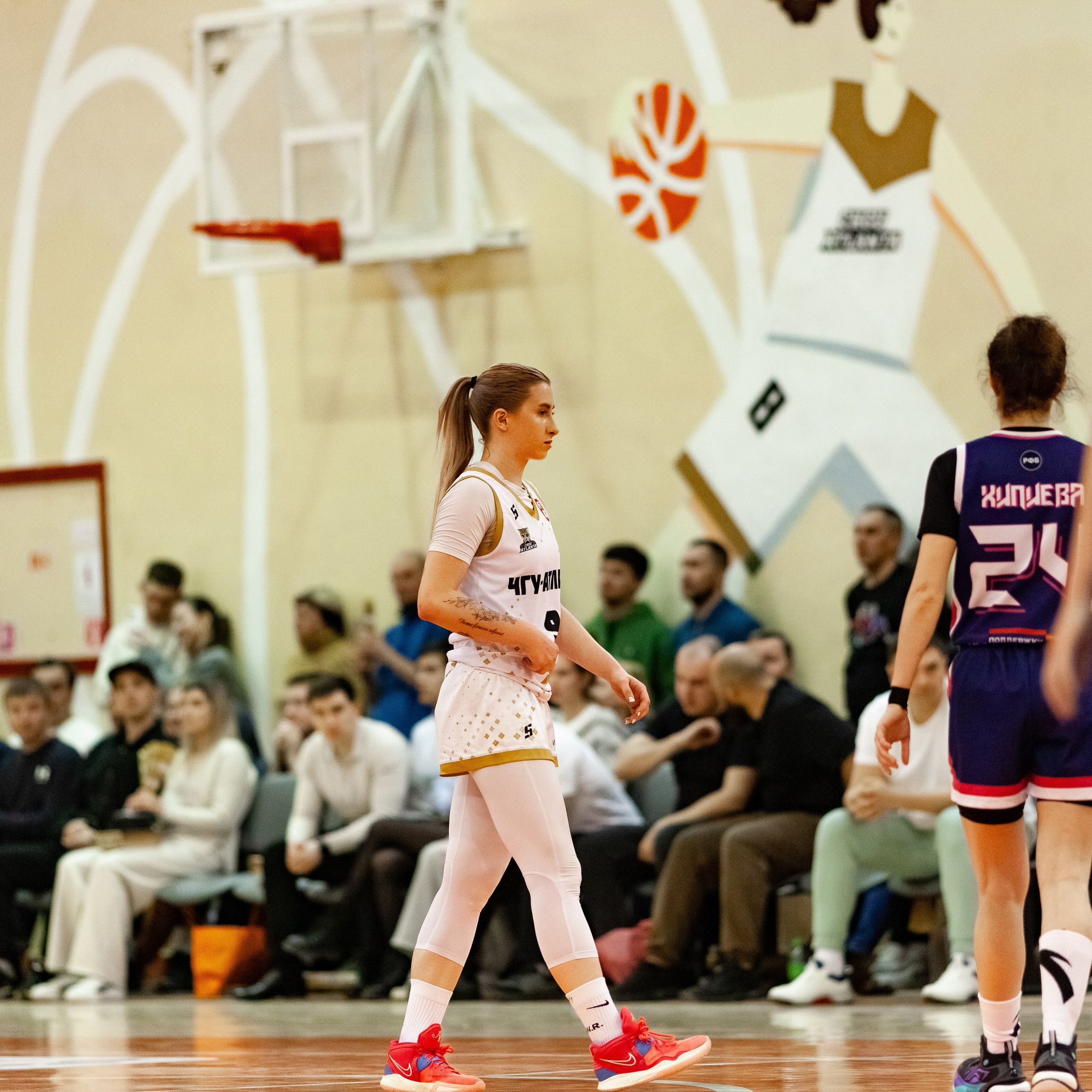 ЧГУ-Атланта — Металлург 3 игра. Фотография