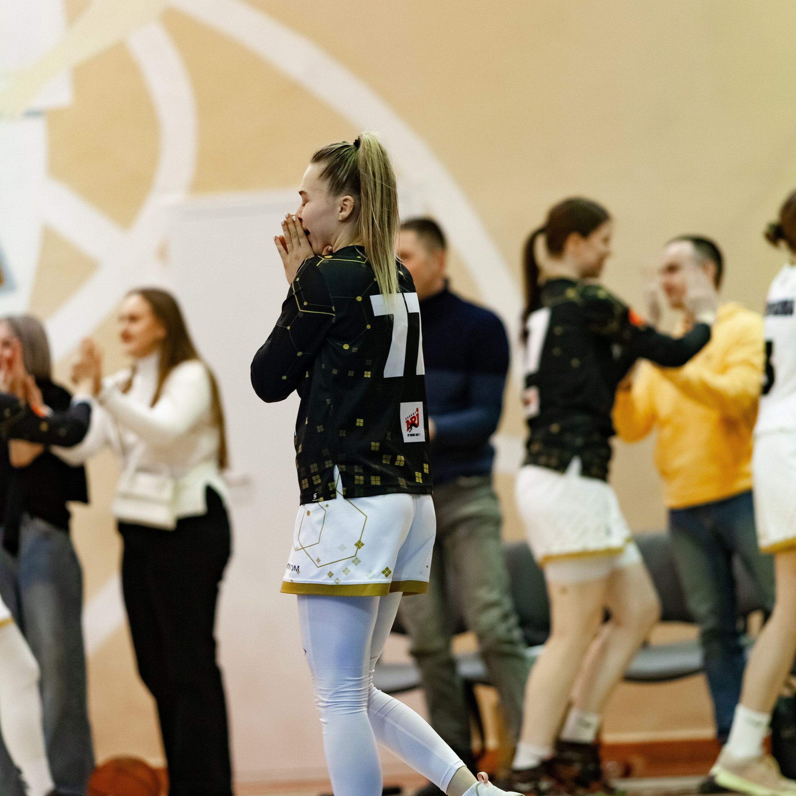 ЧГУ-Атланта — Металлург 3 игра. Фотография