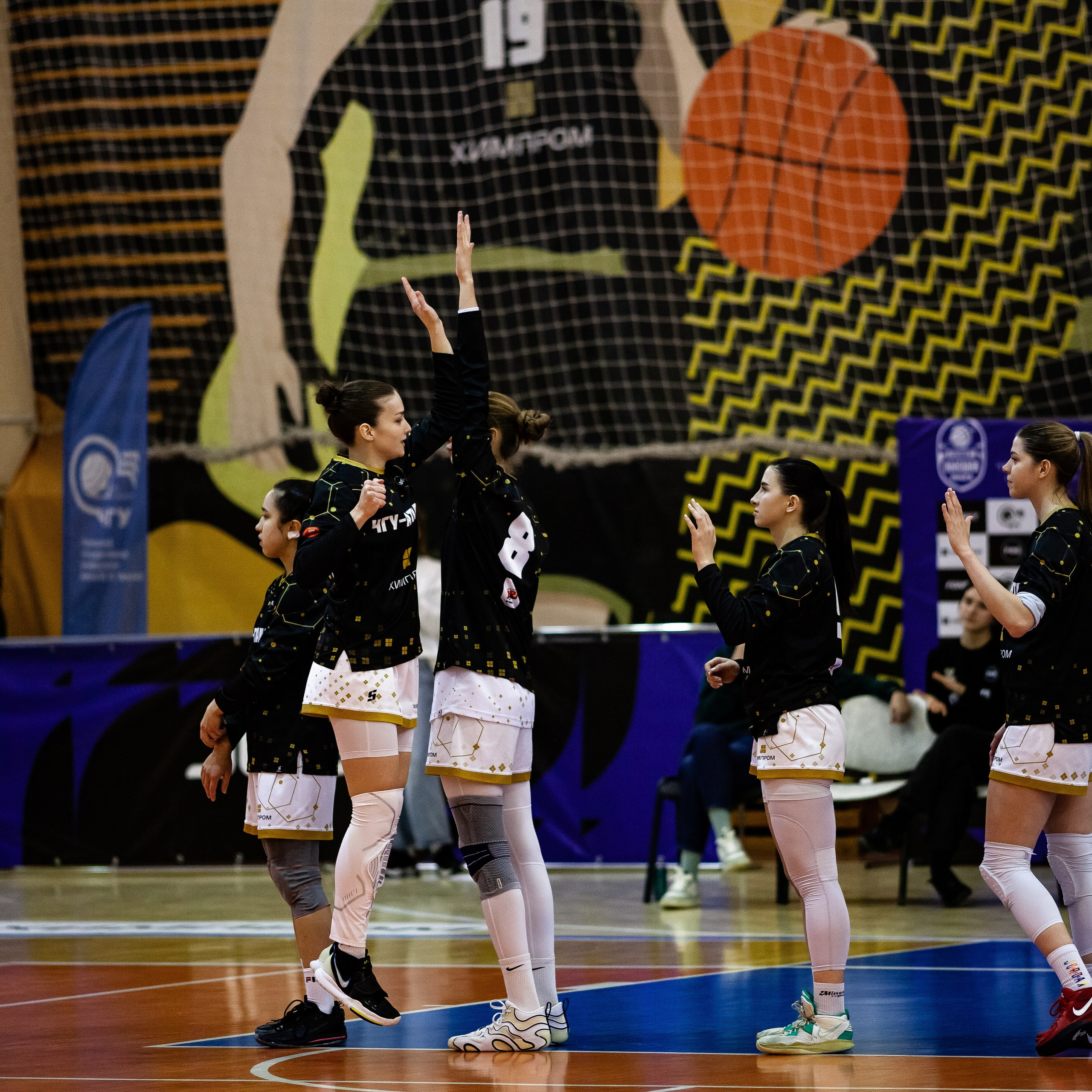 ЧГУ-Атланта — Юность 1 игра. Фотография