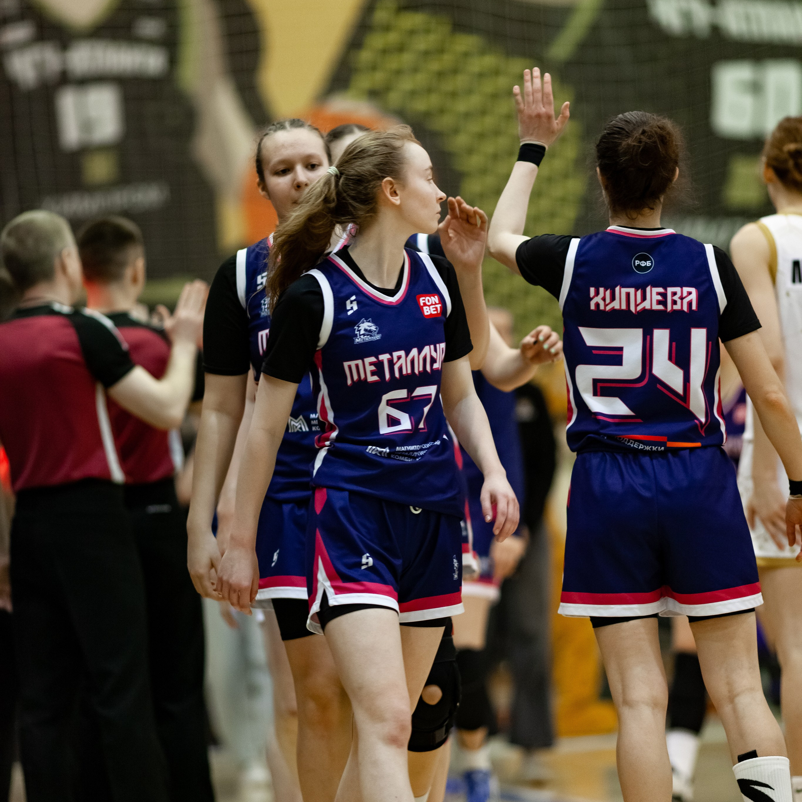 ЧГУ-Атланта — Металлург 3 игра. Фотография