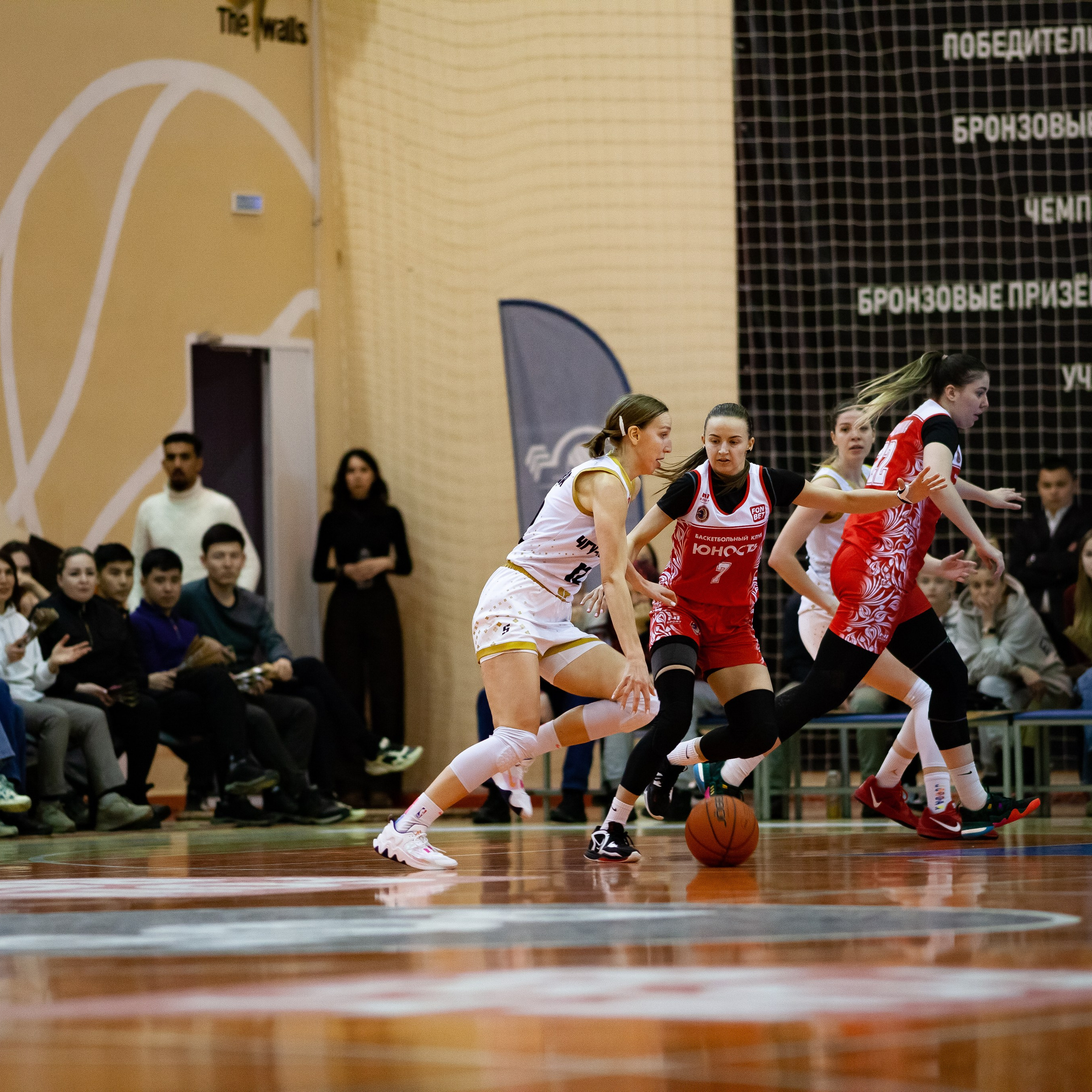 ЧГУ-Атланта — Юность 1 игра. Фотография