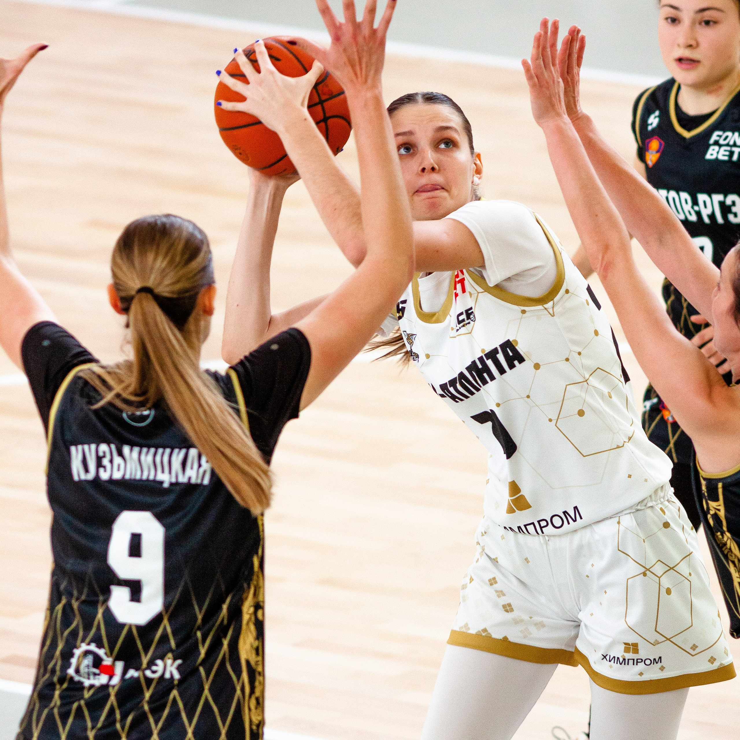 ЧГУ-Атланта. Фотография