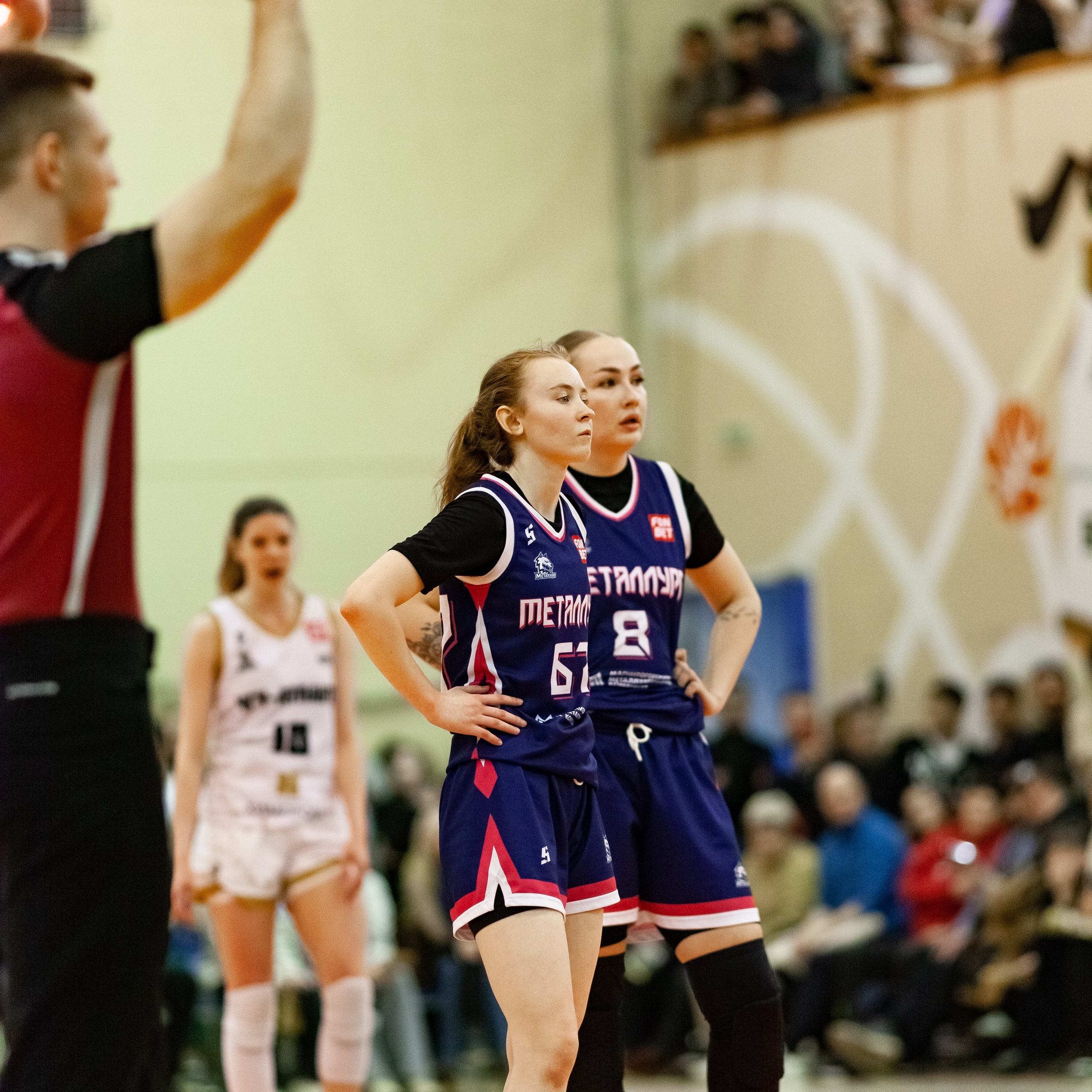 ЧГУ-Атланта — Металлург 3 игра. Фотография