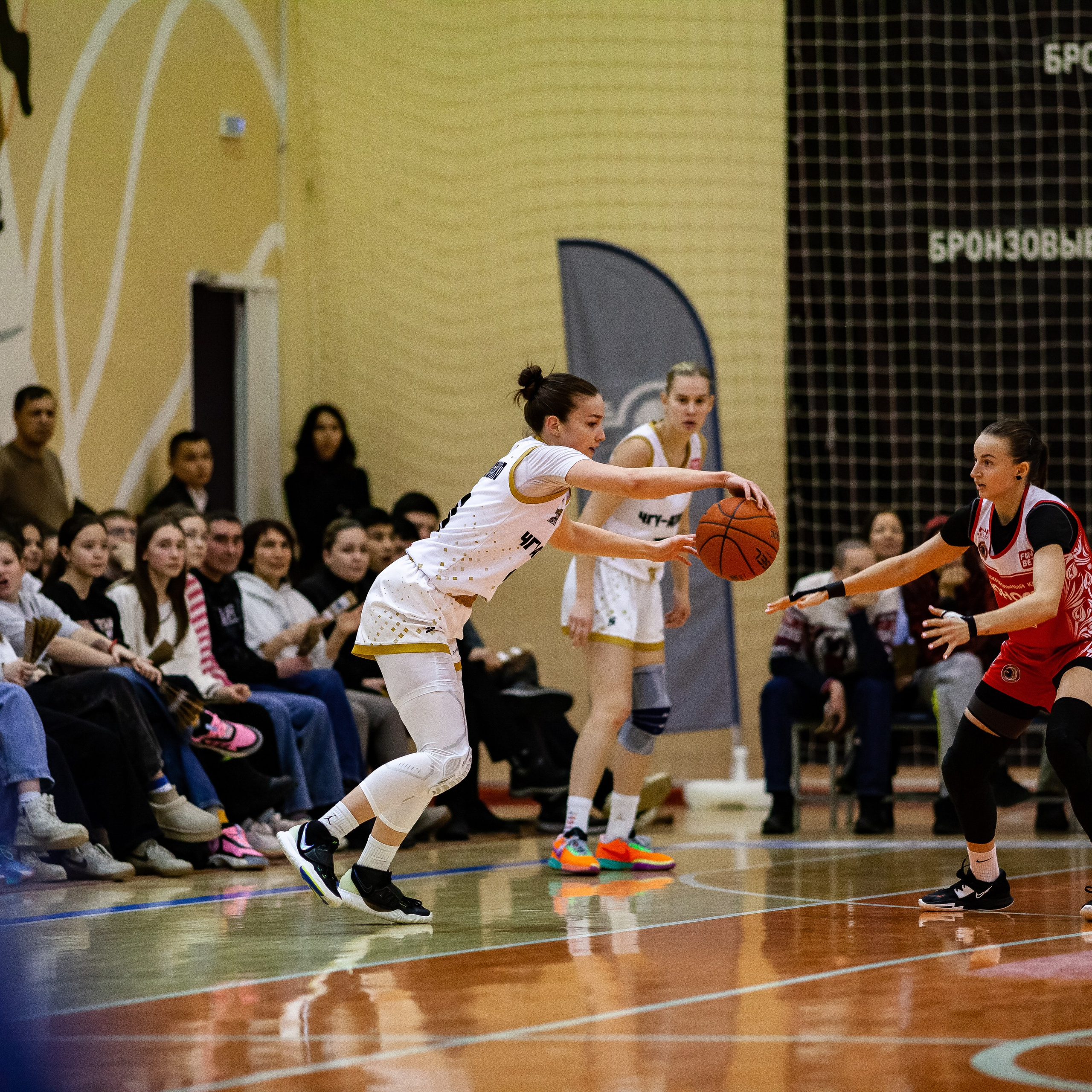 ЧГУ-Атланта — Юность 1 игра. Фотография