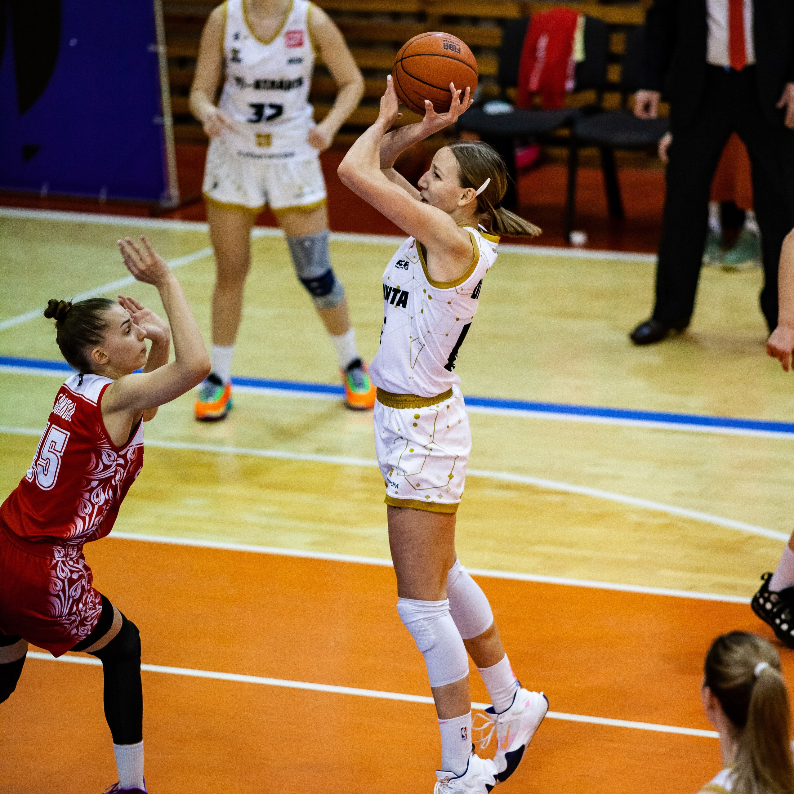 ЧГУ-Атланта — Юность 1 игра. Фотография