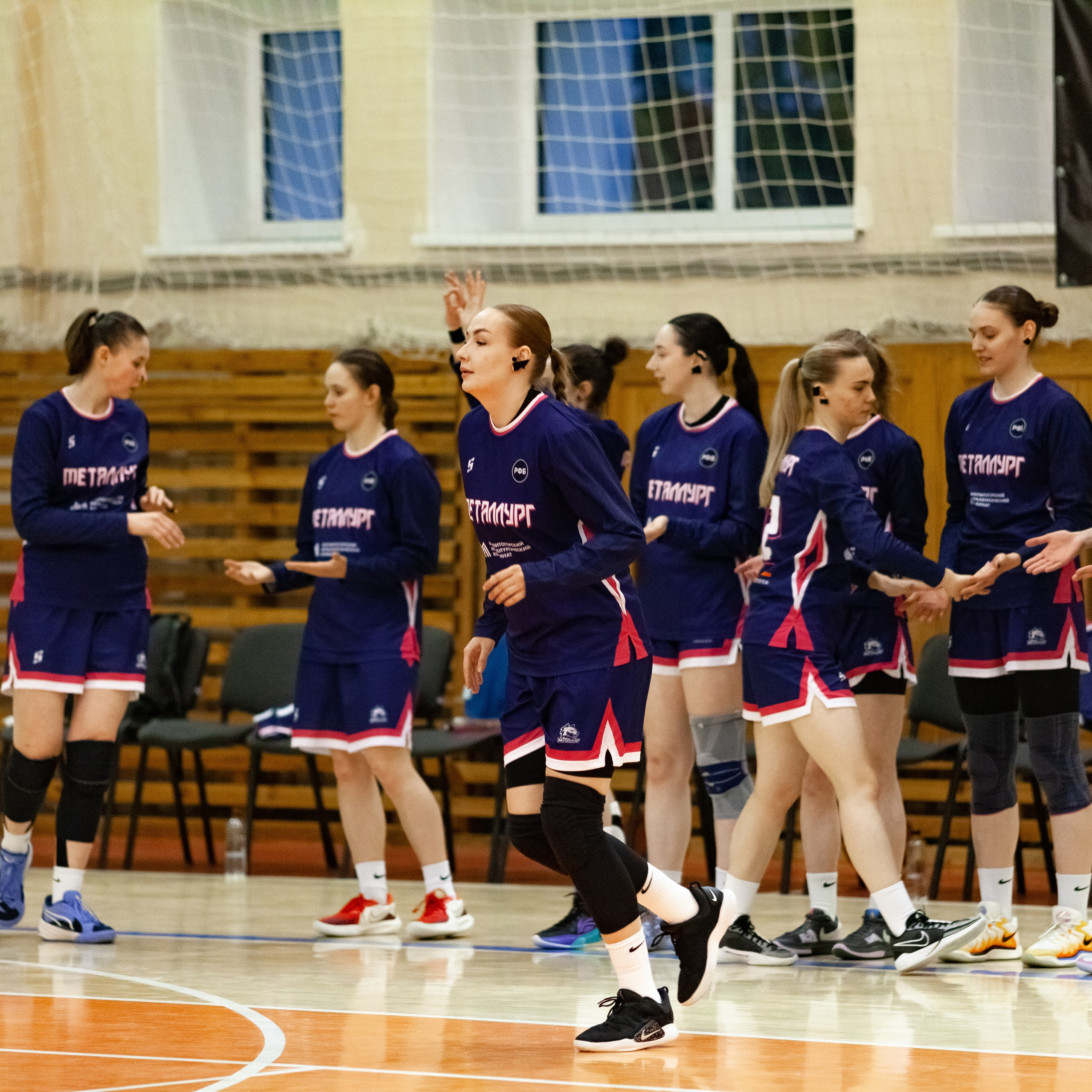 ЧГУ-Атланта — Металлург 3 игра. Фотография