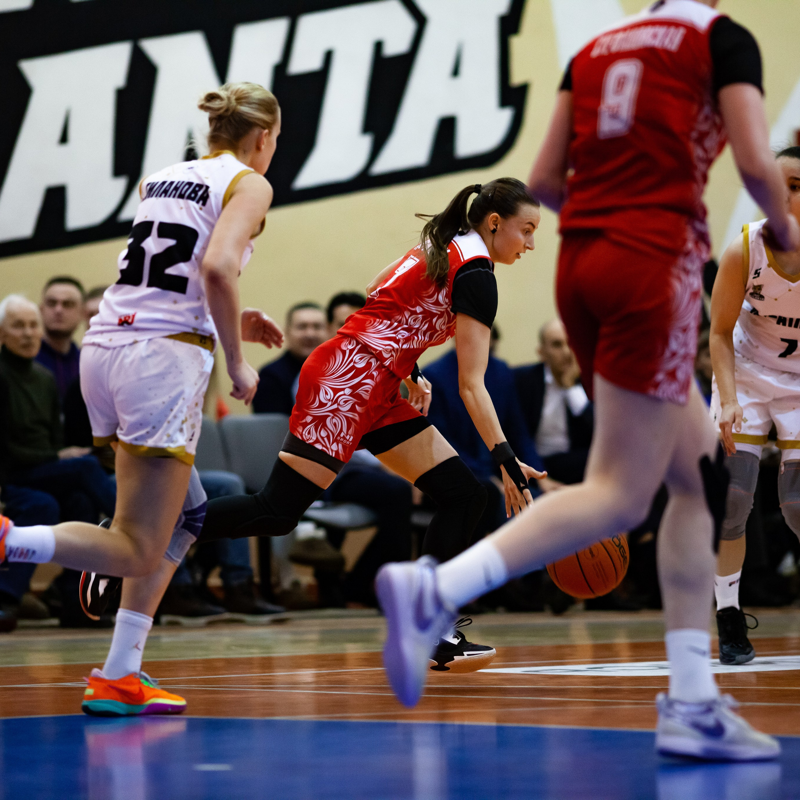 ЧГУ-Атланта — Юность 1 игра. Фотография