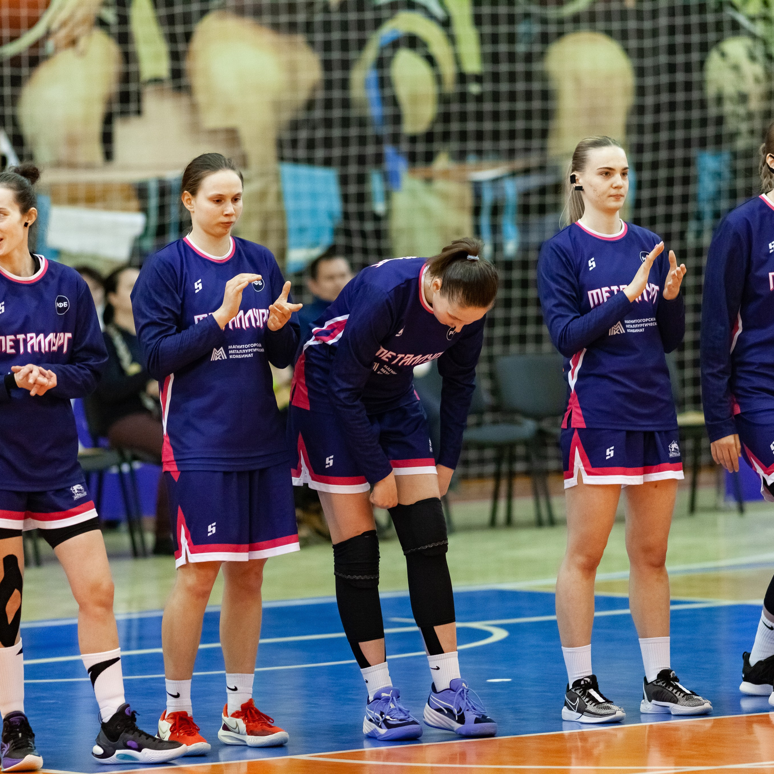 ЧГУ-Атланта — Металлург 3 игра. Фотография