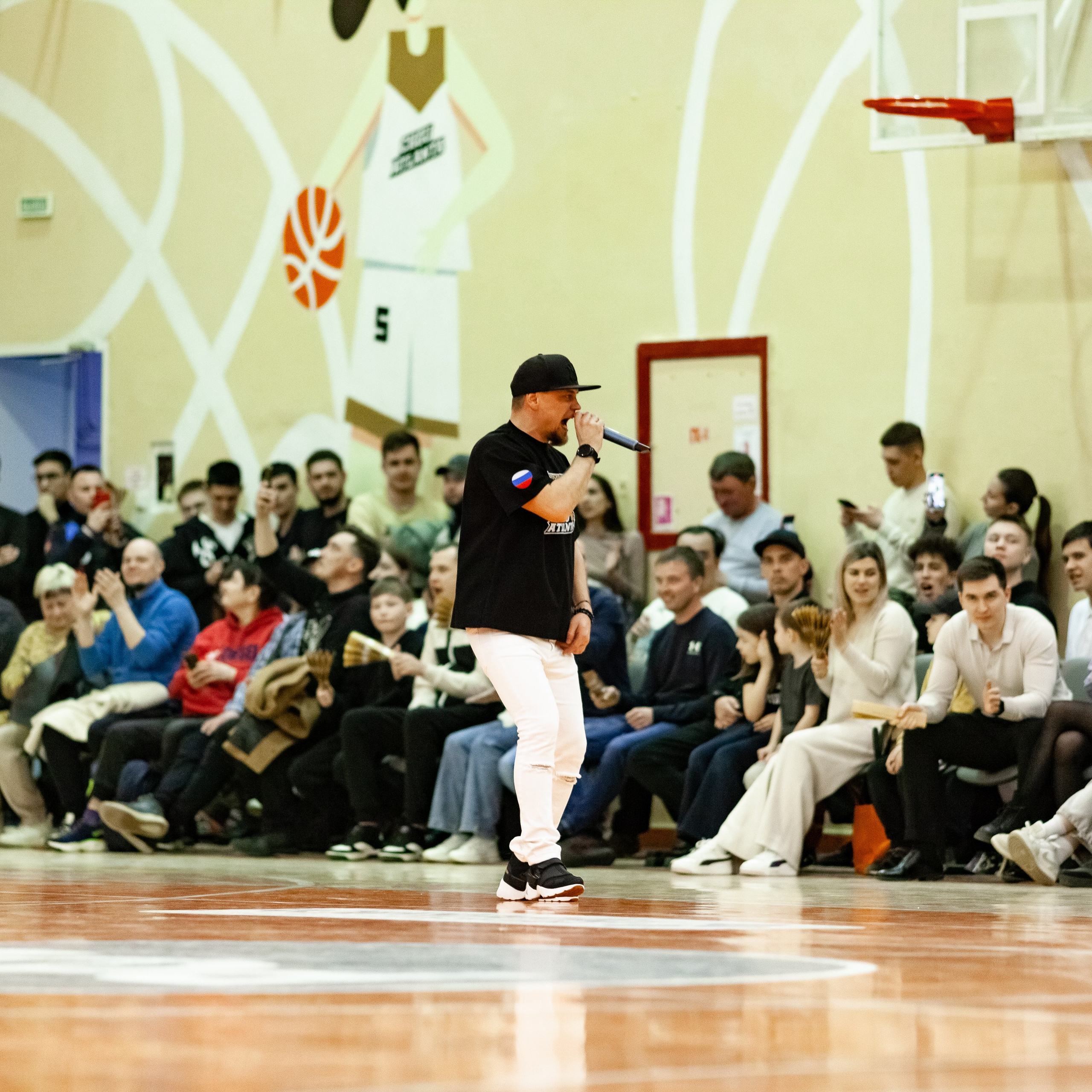 ЧГУ-Атланта — Металлург 3 игра. Фотография