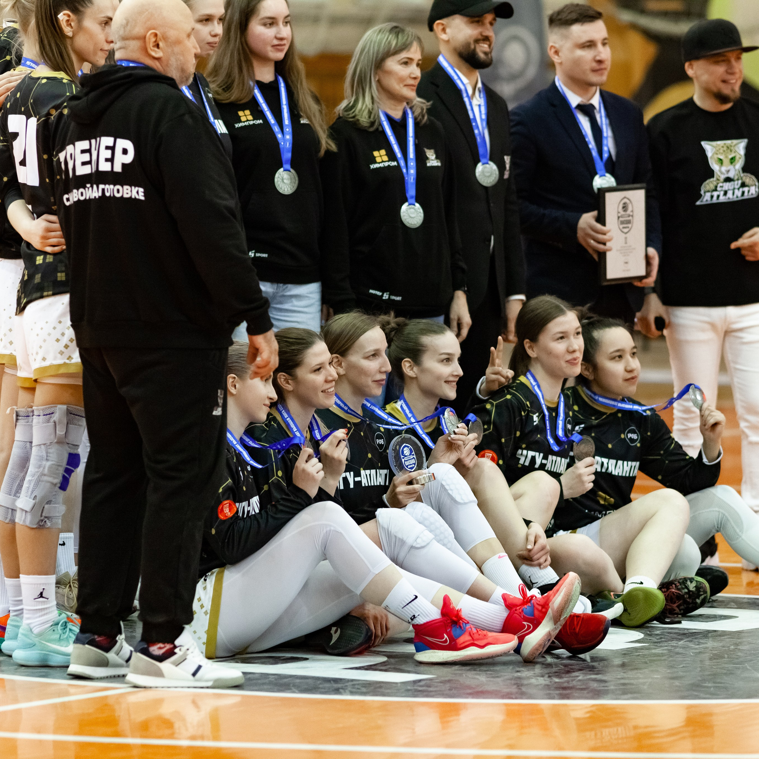 ЧГУ-Атланта — Металлург 3 игра. Фотография