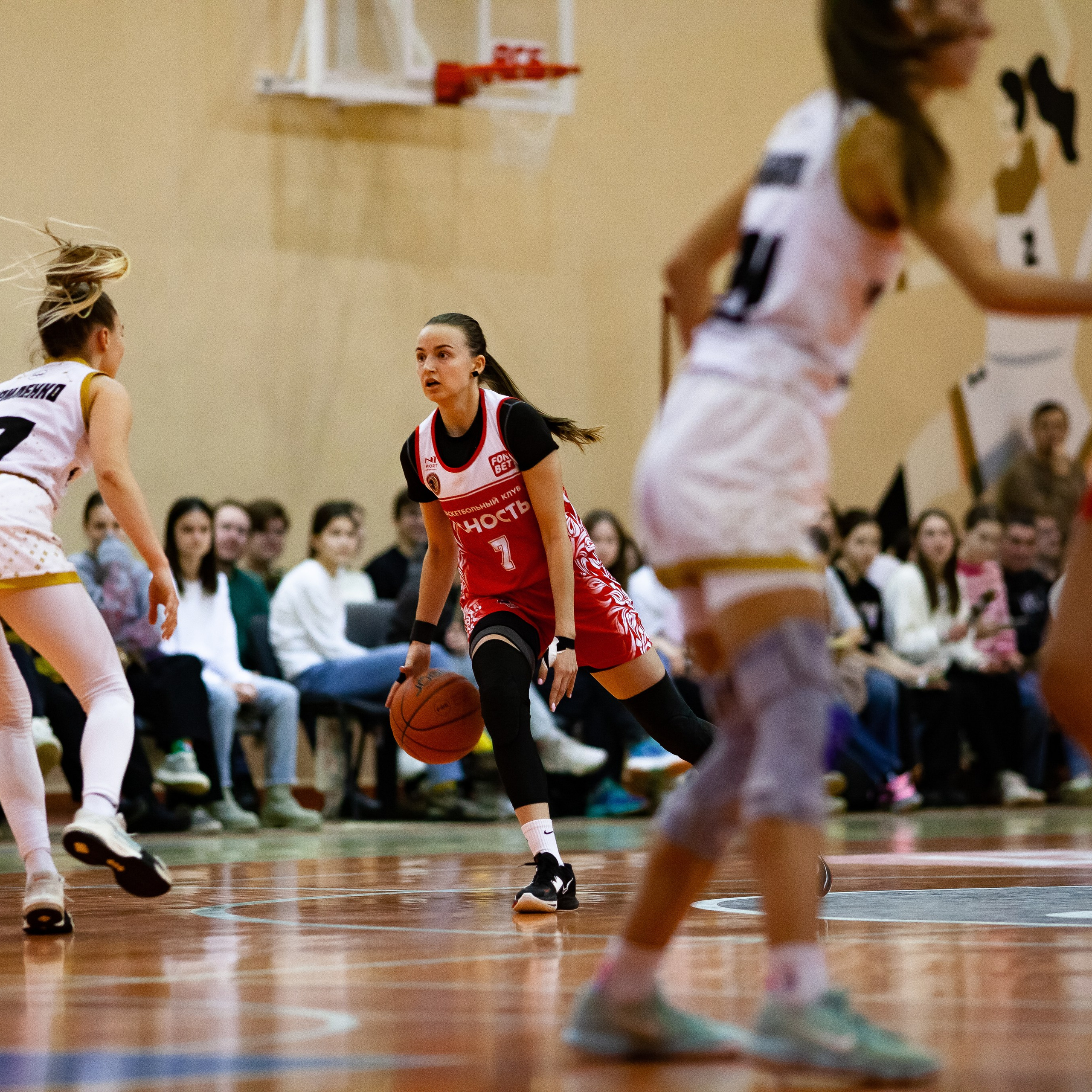 ЧГУ-Атланта — Юность 1 игра. Фотография