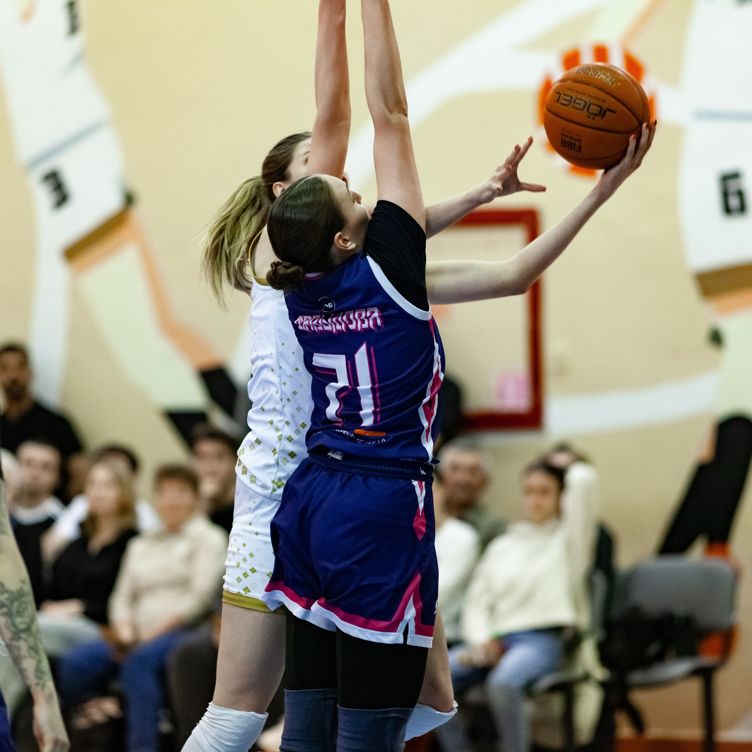 ЧГУ-Атланта — Металлург 3 игра. Фотография