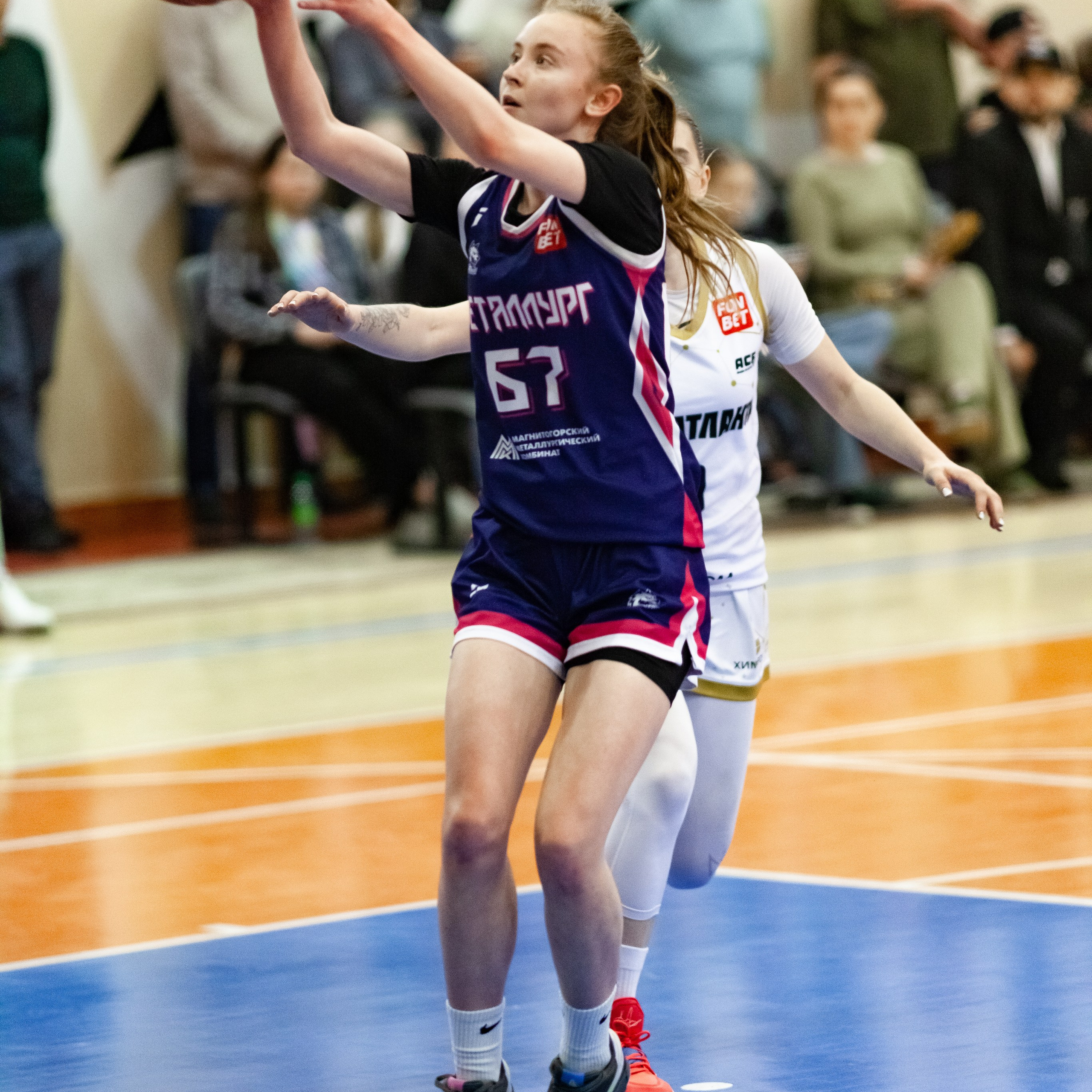 ЧГУ-Атланта — Металлург 3 игра. Фотография