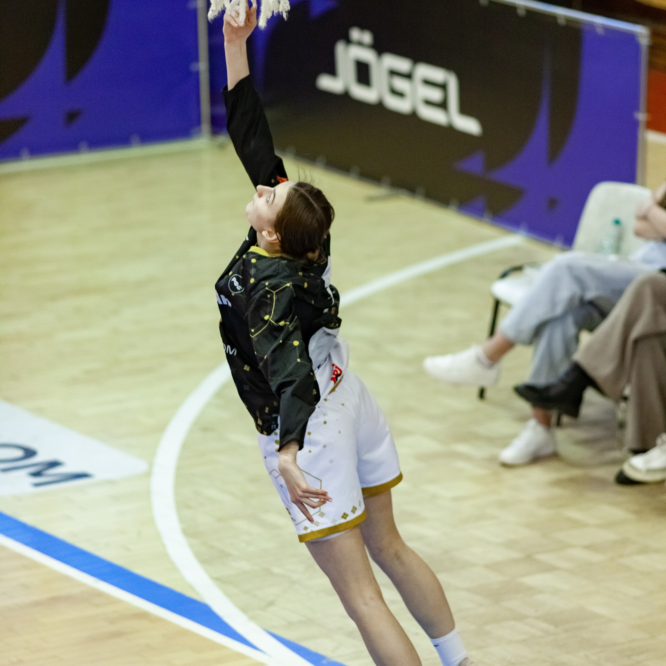 ЧГУ-Атланта — Металлург 3 игра. Фотография