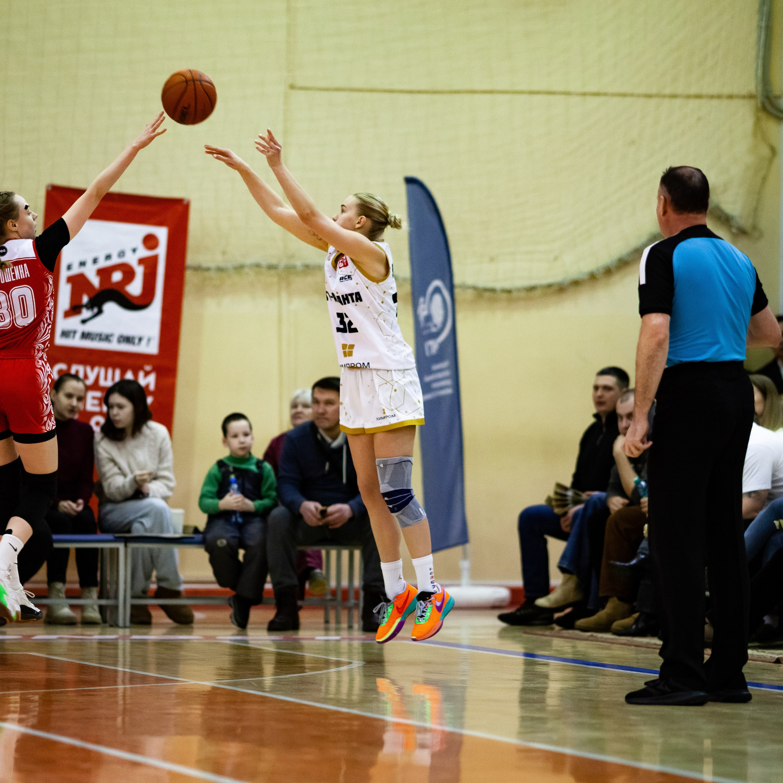 ЧГУ-Атланта — Юность 1 игра. Фотография