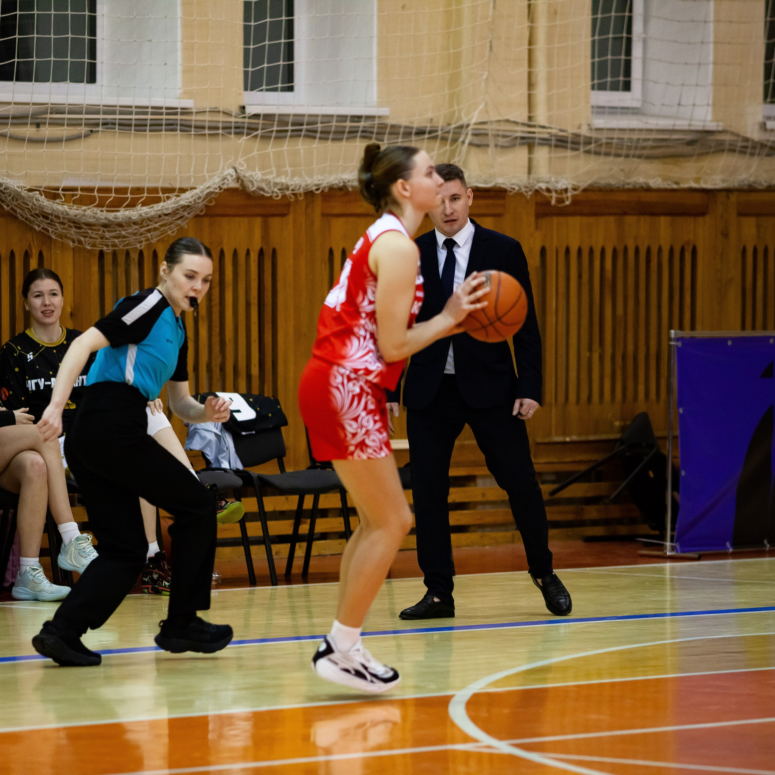 ЧГУ-Атланта — Юность 1 игра. Фотография