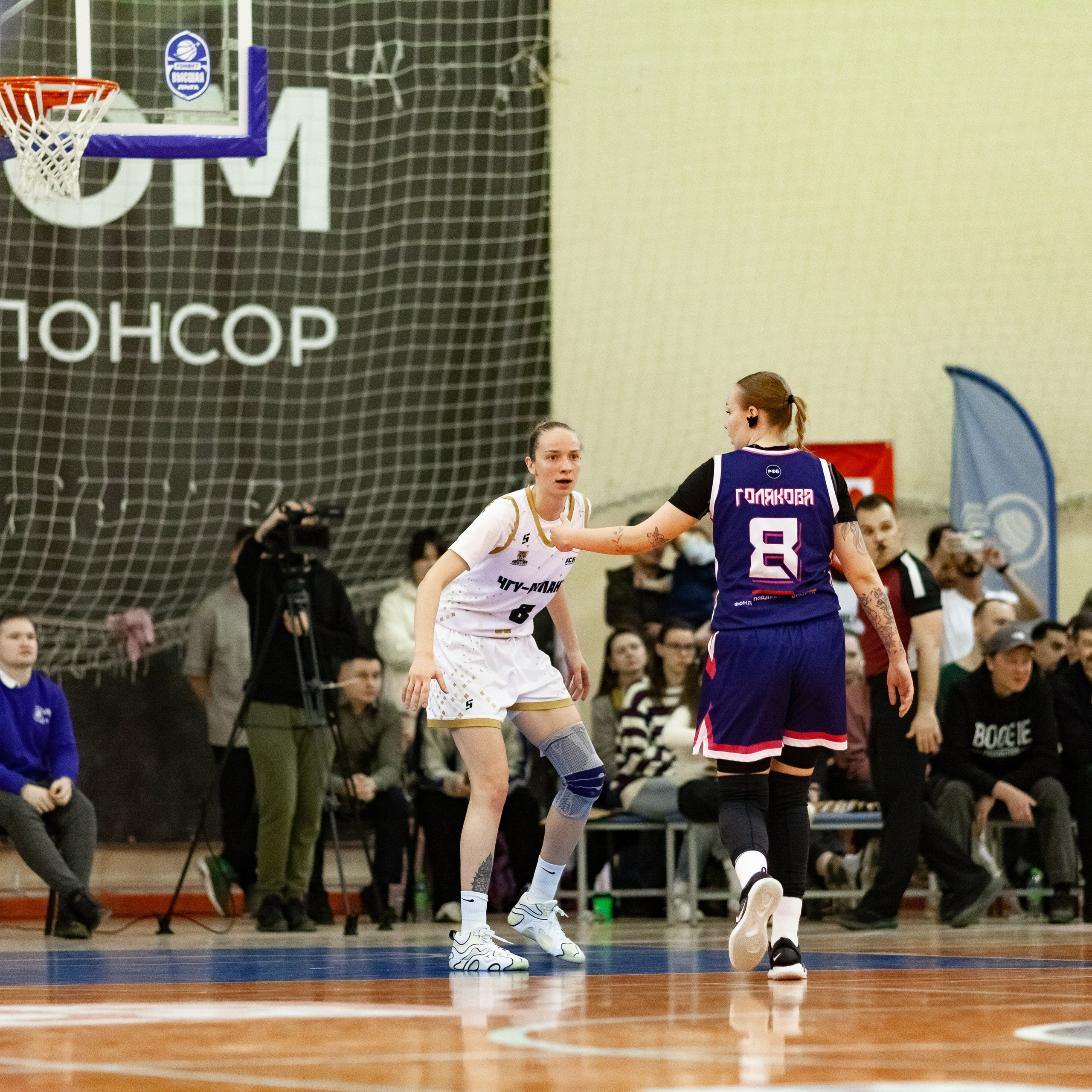 ЧГУ-Атланта — Металлург 3 игра. Фотография