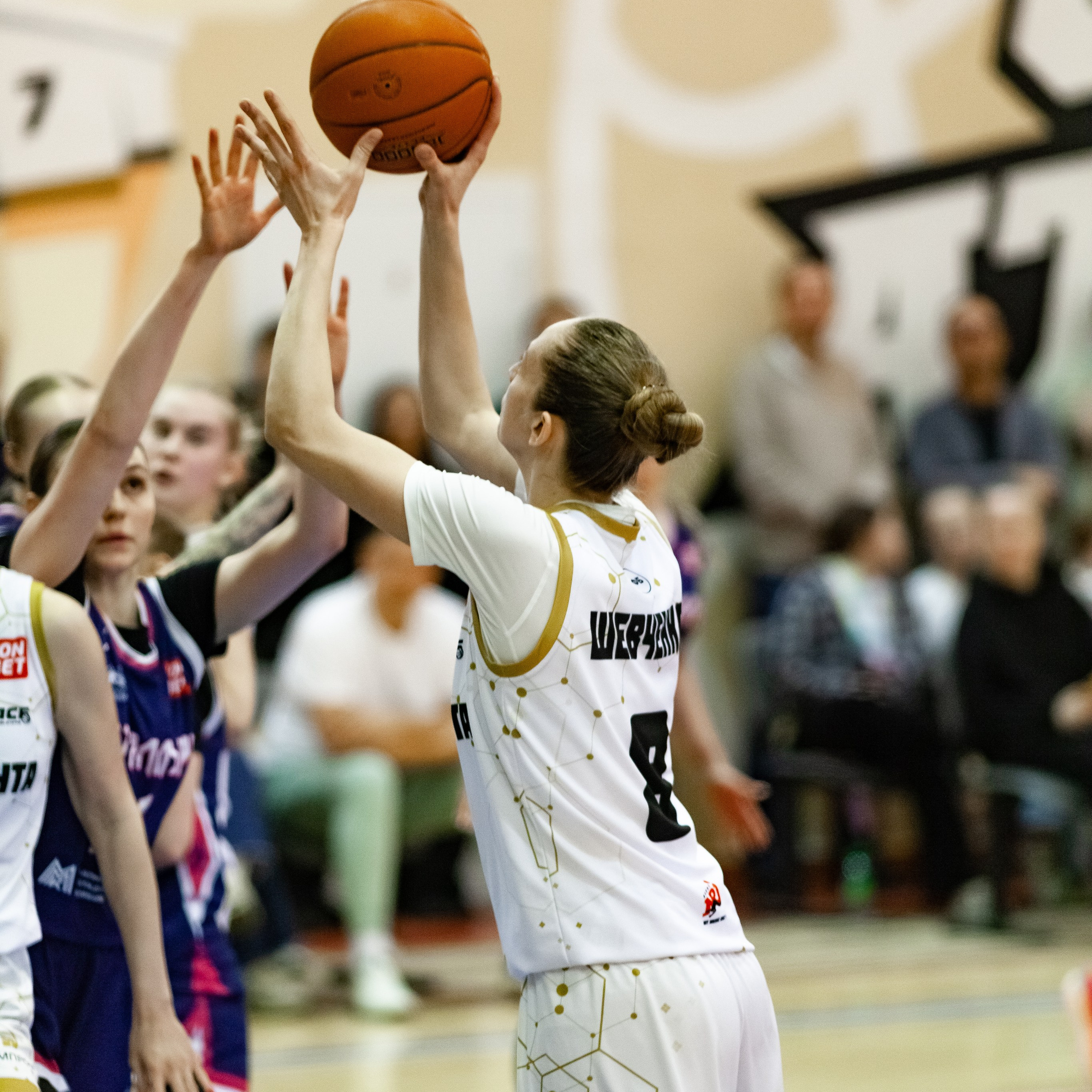 ЧГУ-Атланта — Металлург 3 игра. Фотография