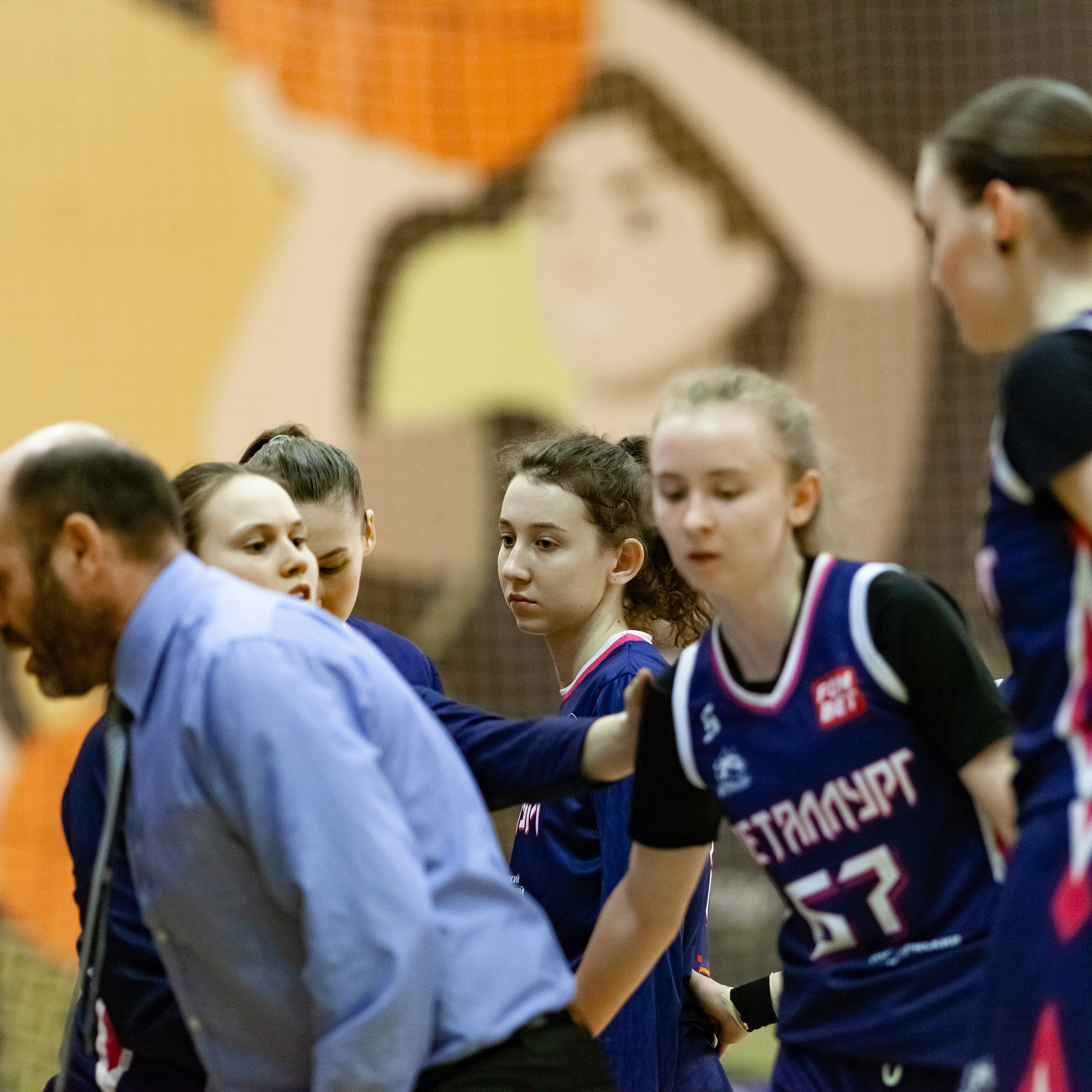 ЧГУ-Атланта — Металлург 3 игра. Фотография