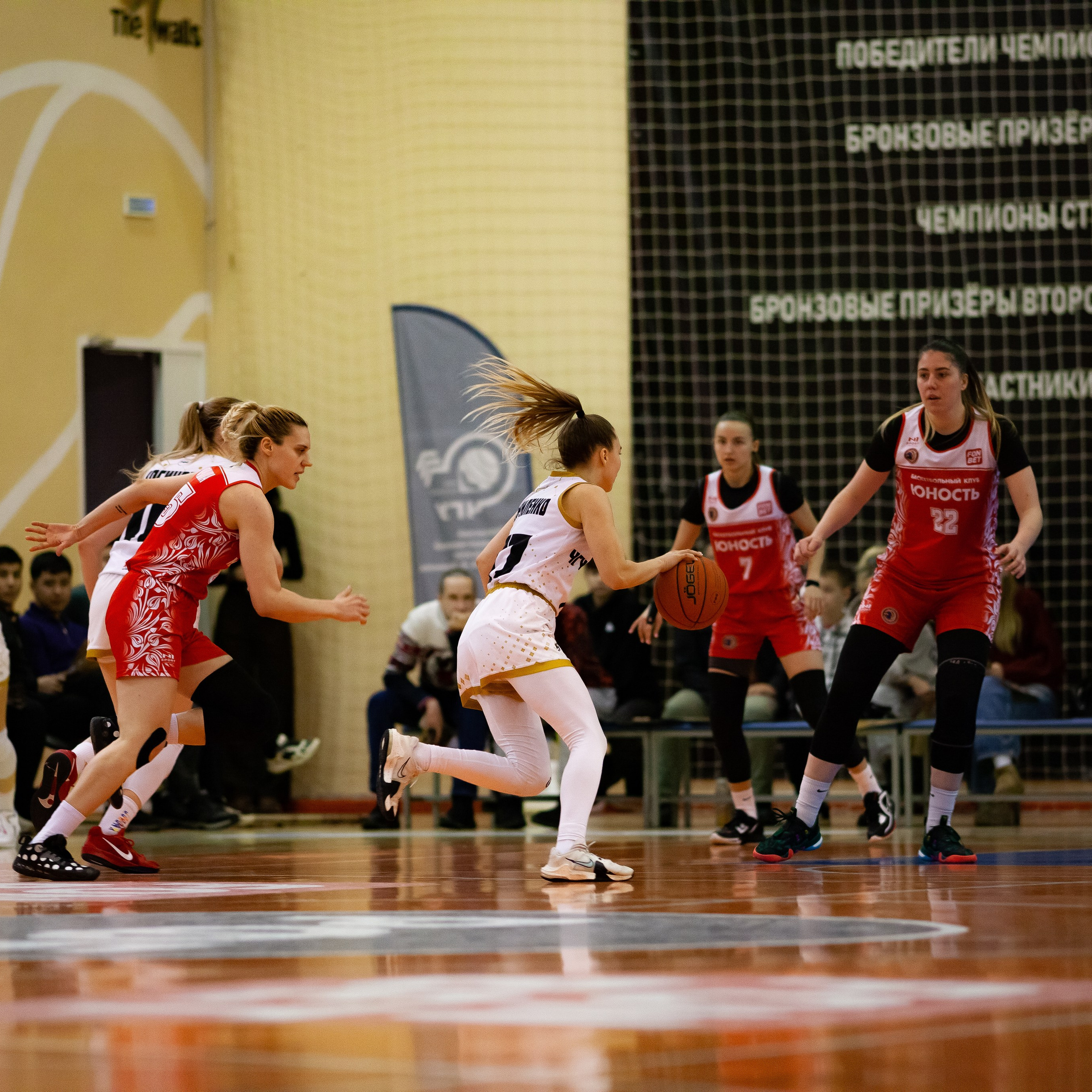 ЧГУ-Атланта — Юность 1 игра. Фотография