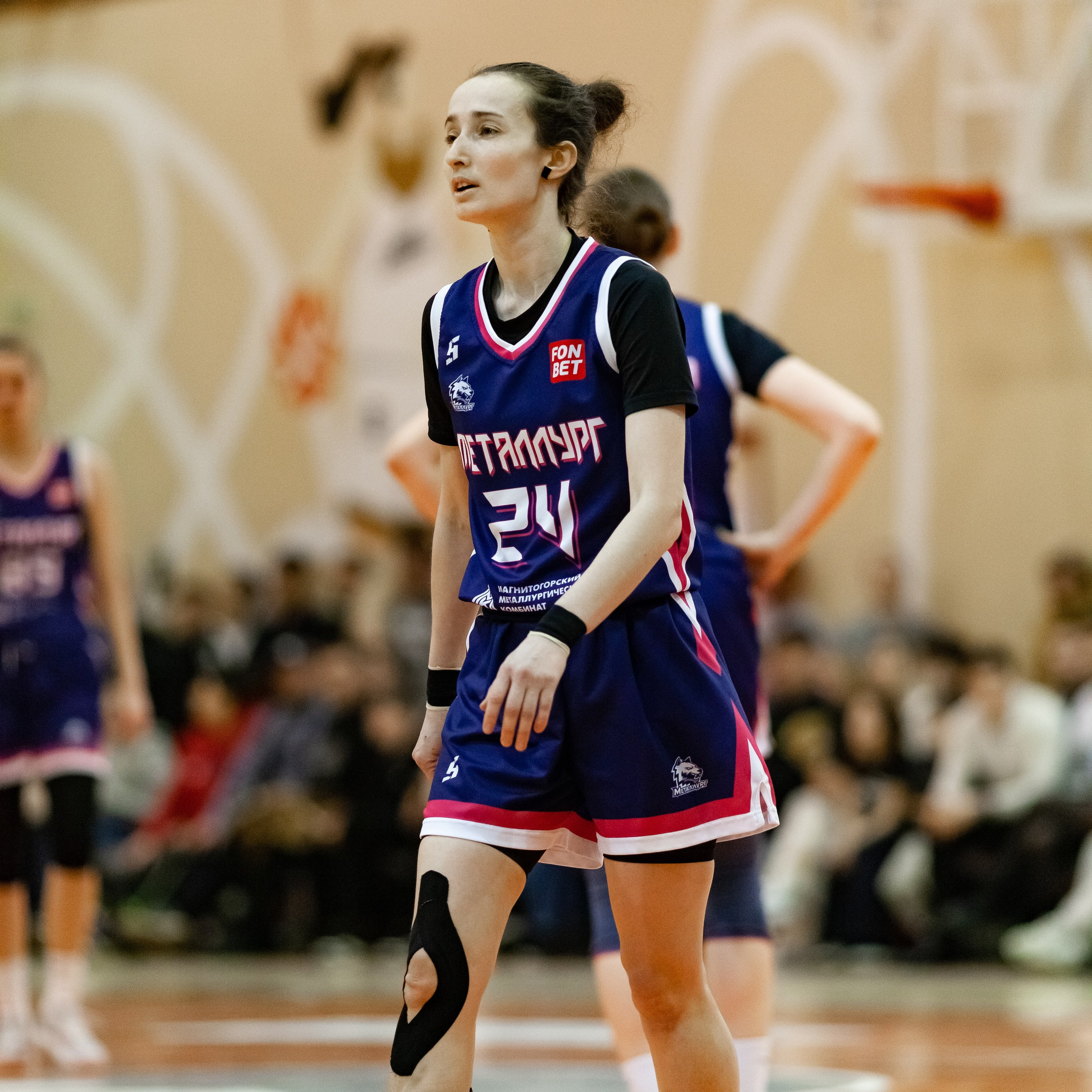 ЧГУ-Атланта — Металлург 3 игра. Фотография