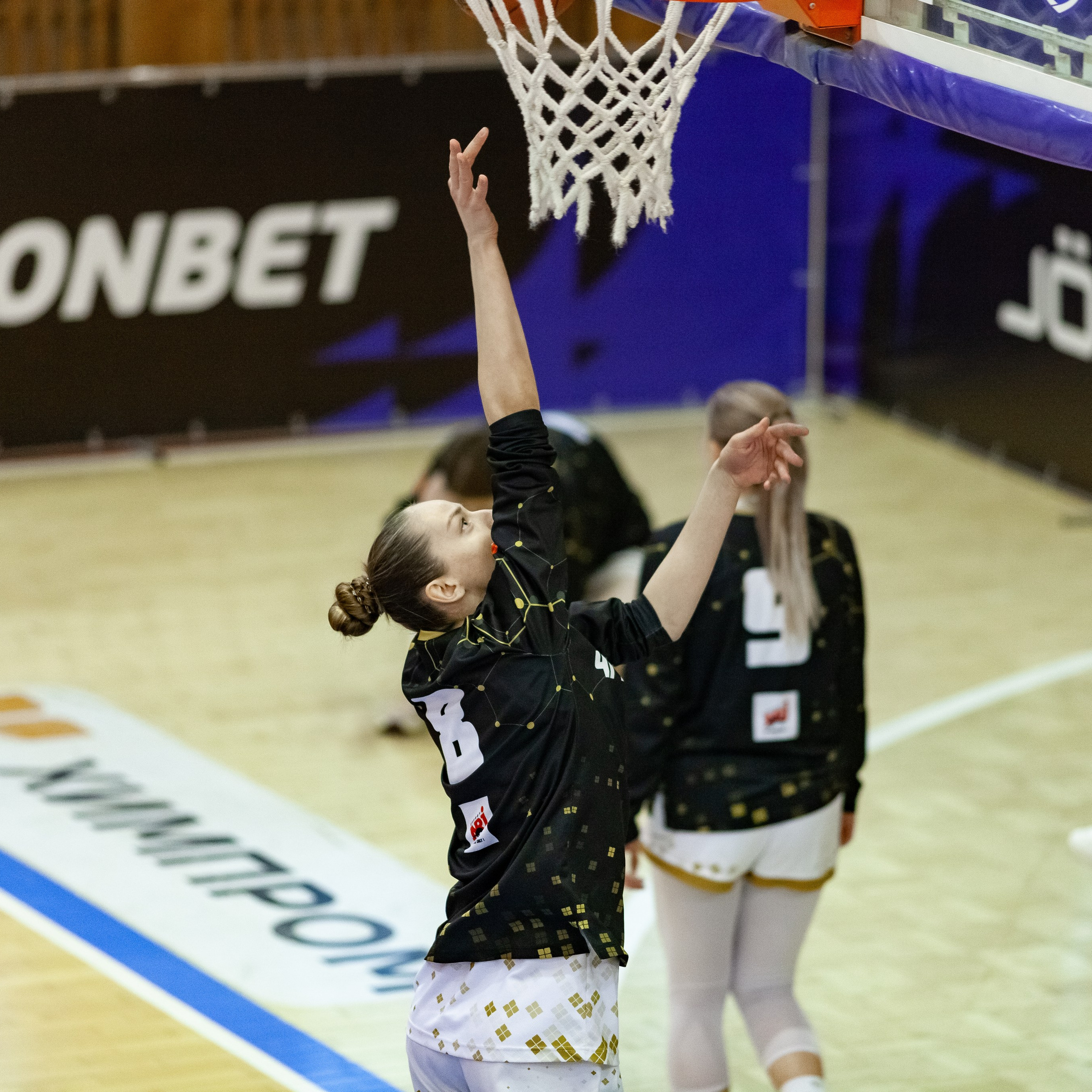 ЧГУ-Атланта — Металлург 3 игра. Фотография