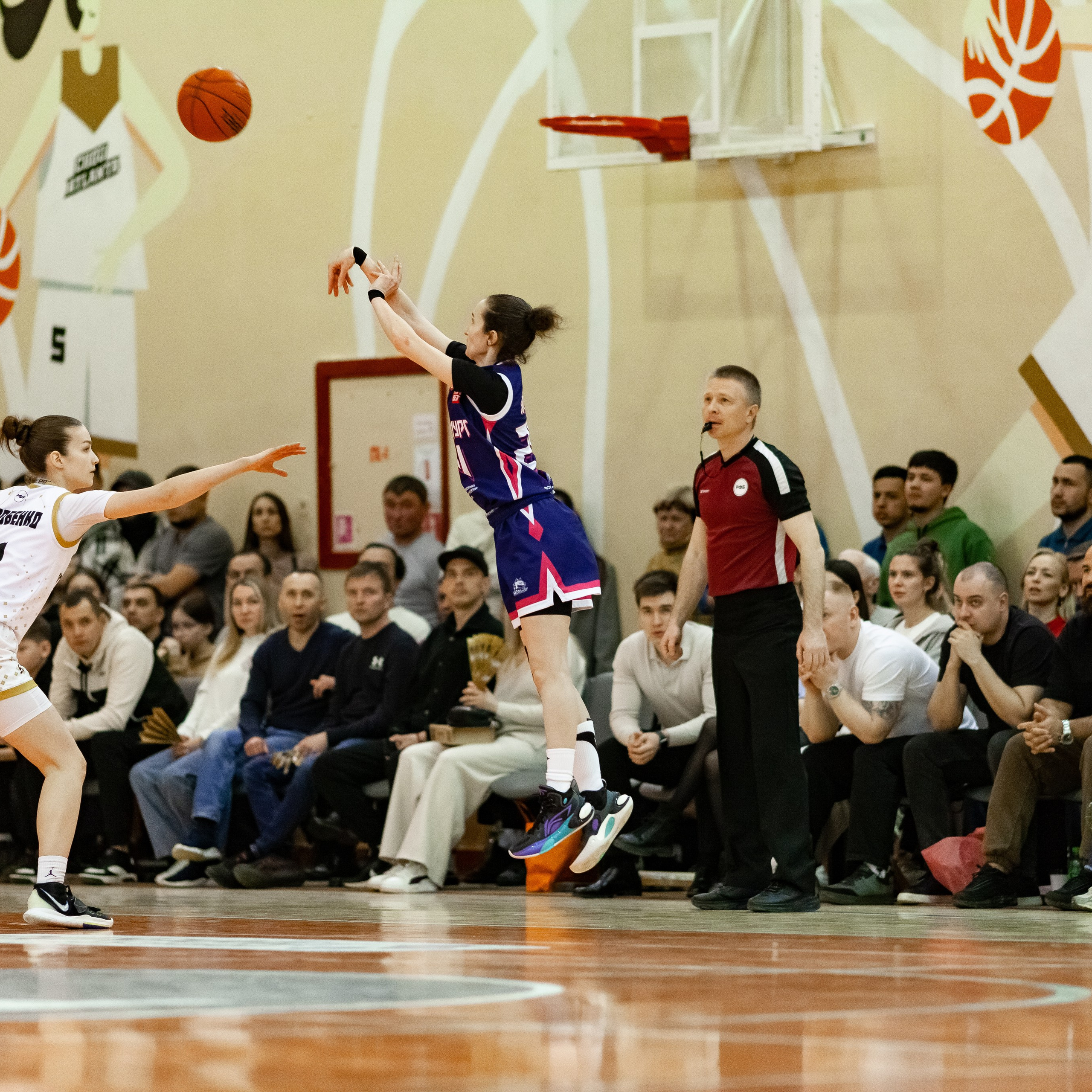 ЧГУ-Атланта — Металлург 3 игра. Фотография