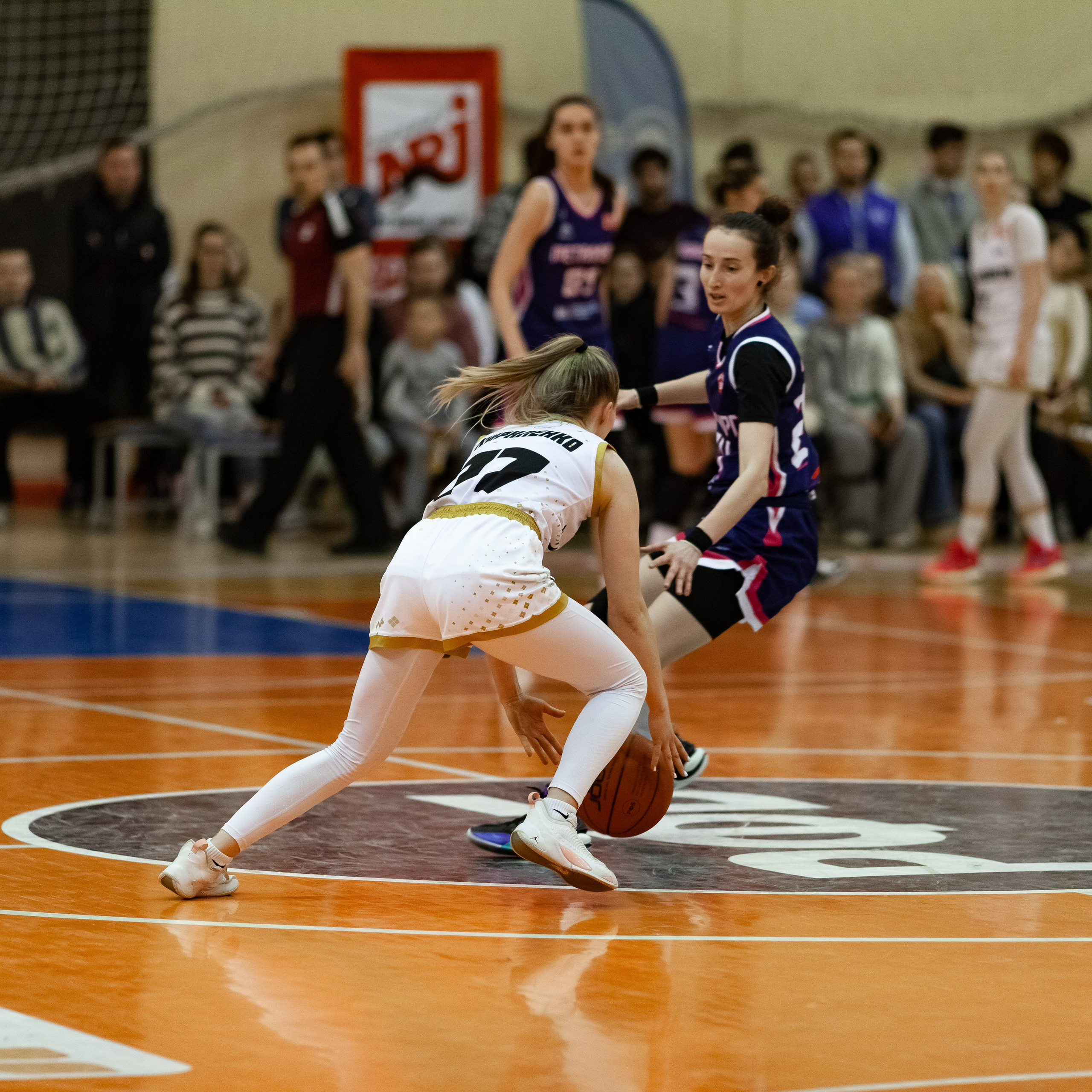 ЧГУ-Атланта — Металлург 3 игра. Фотография