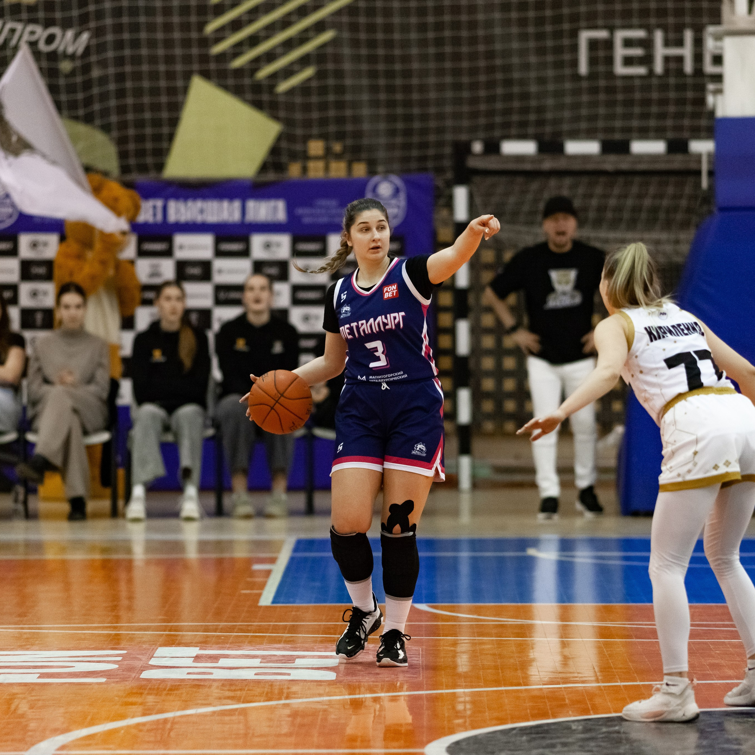 ЧГУ-Атланта — Металлург 3 игра. Фотография