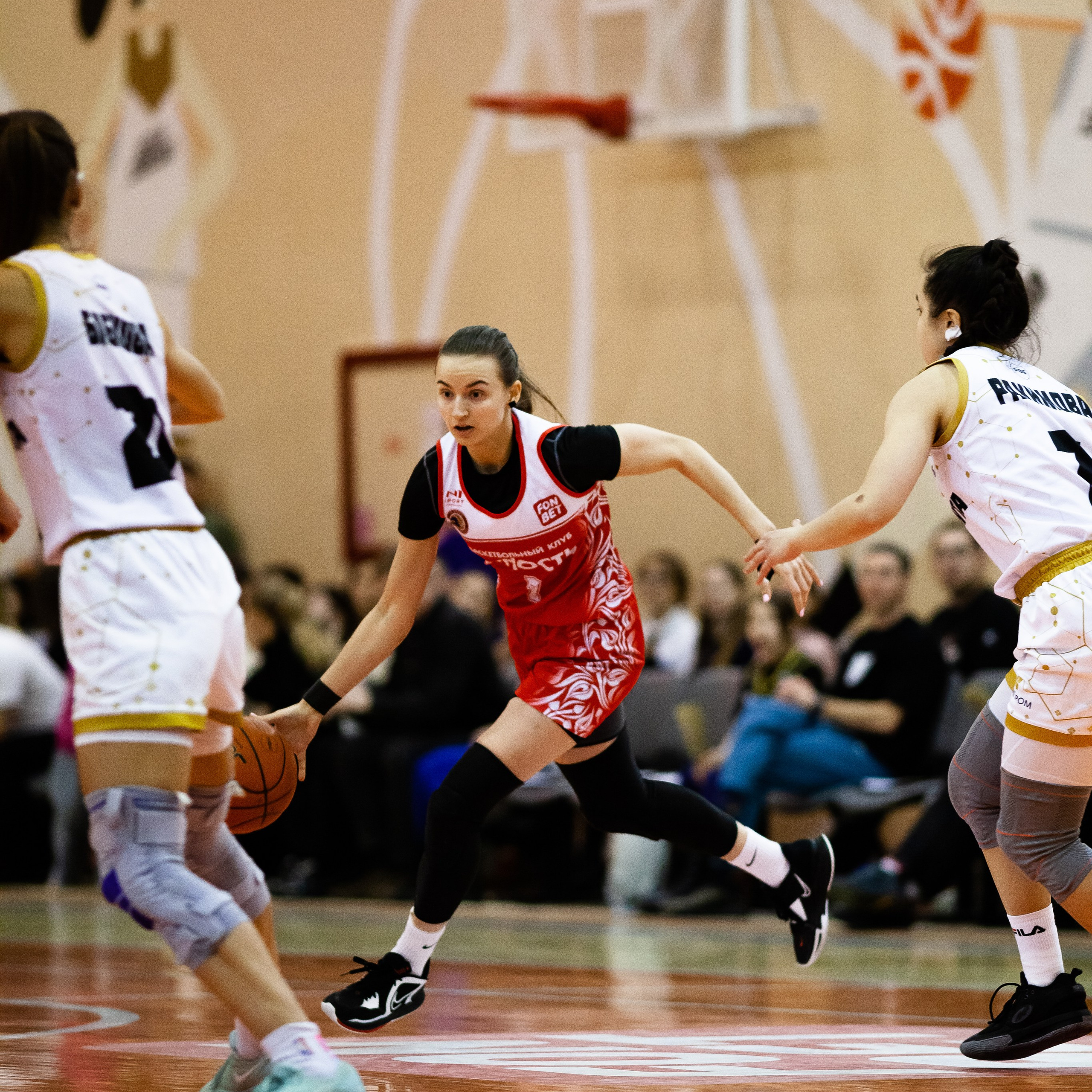 ЧГУ-Атланта — Юность 1 игра. Фотография