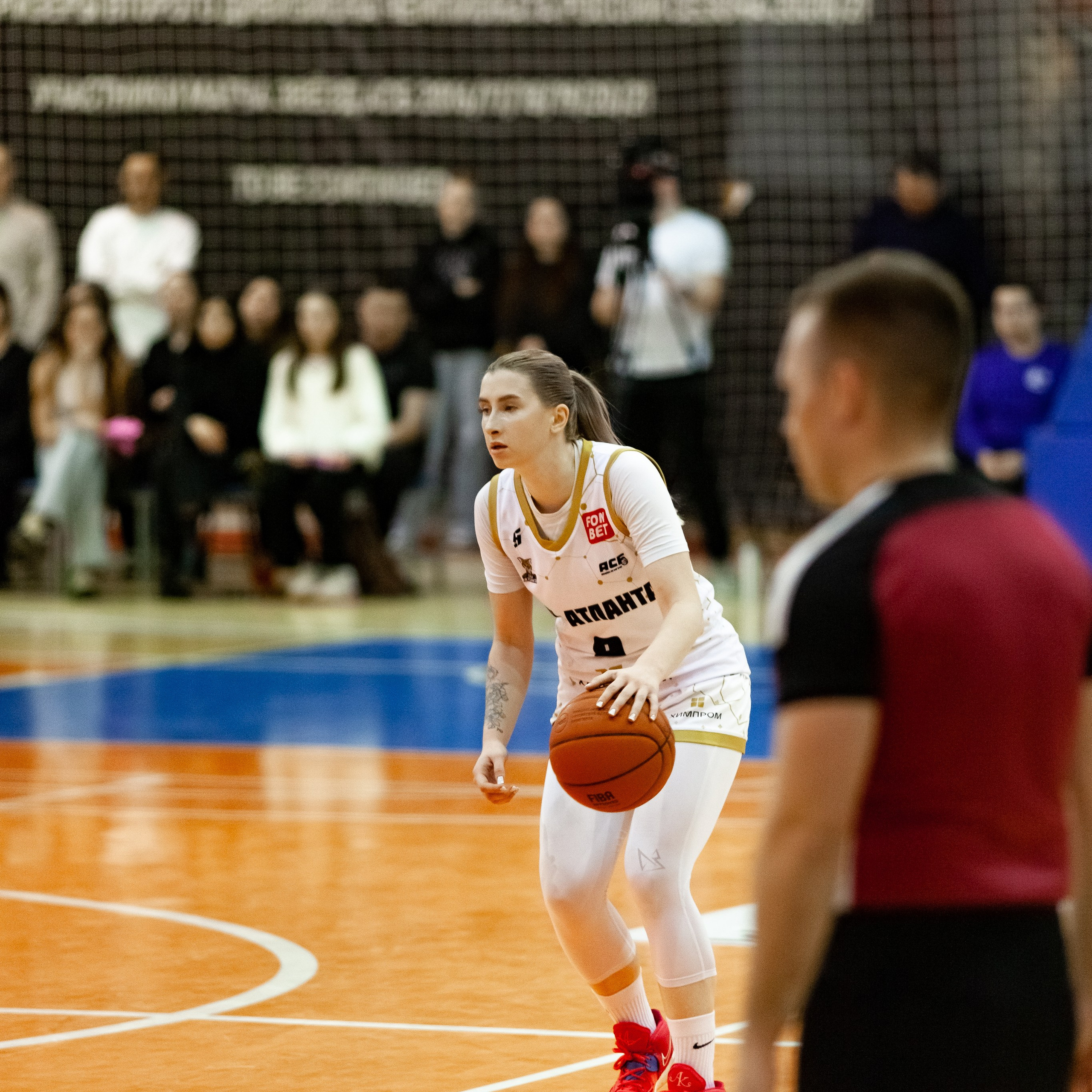 ЧГУ-Атланта — Металлург 3 игра. Фотография